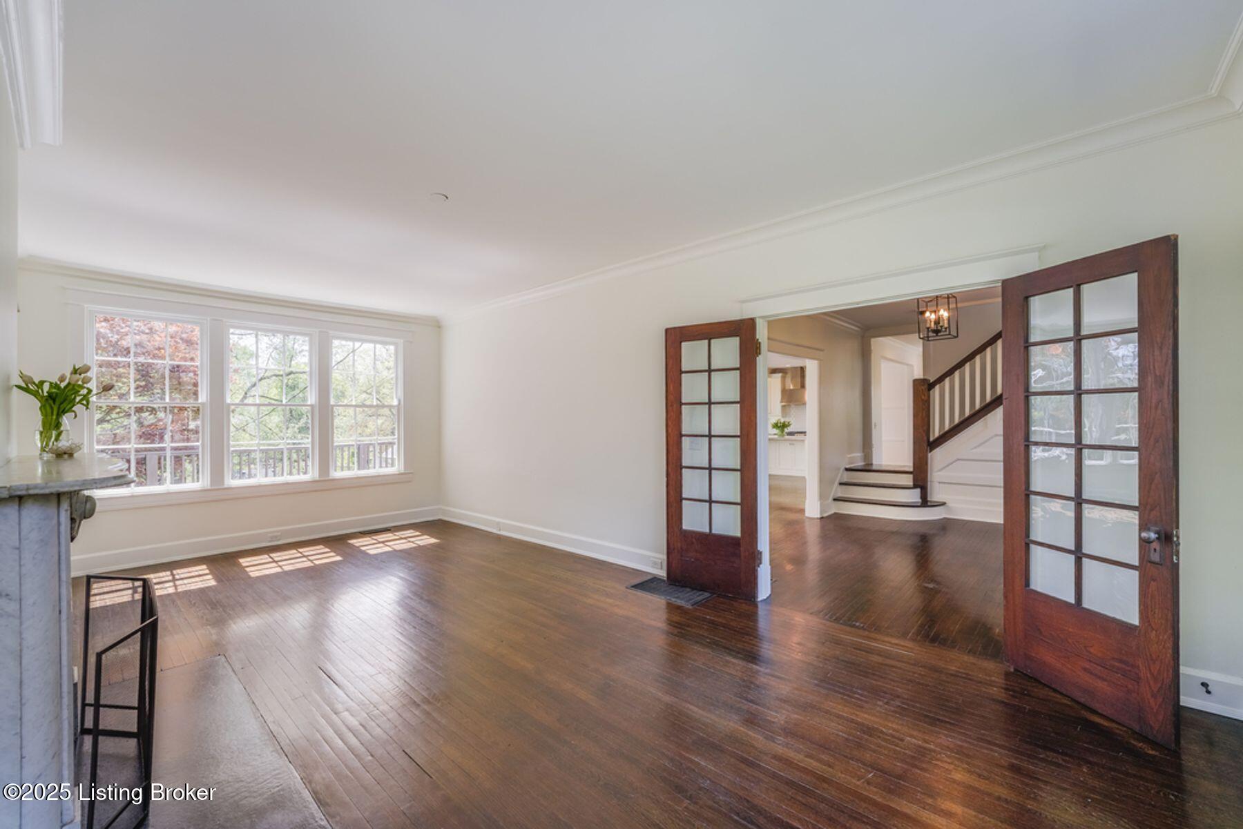 52 Hill Rd