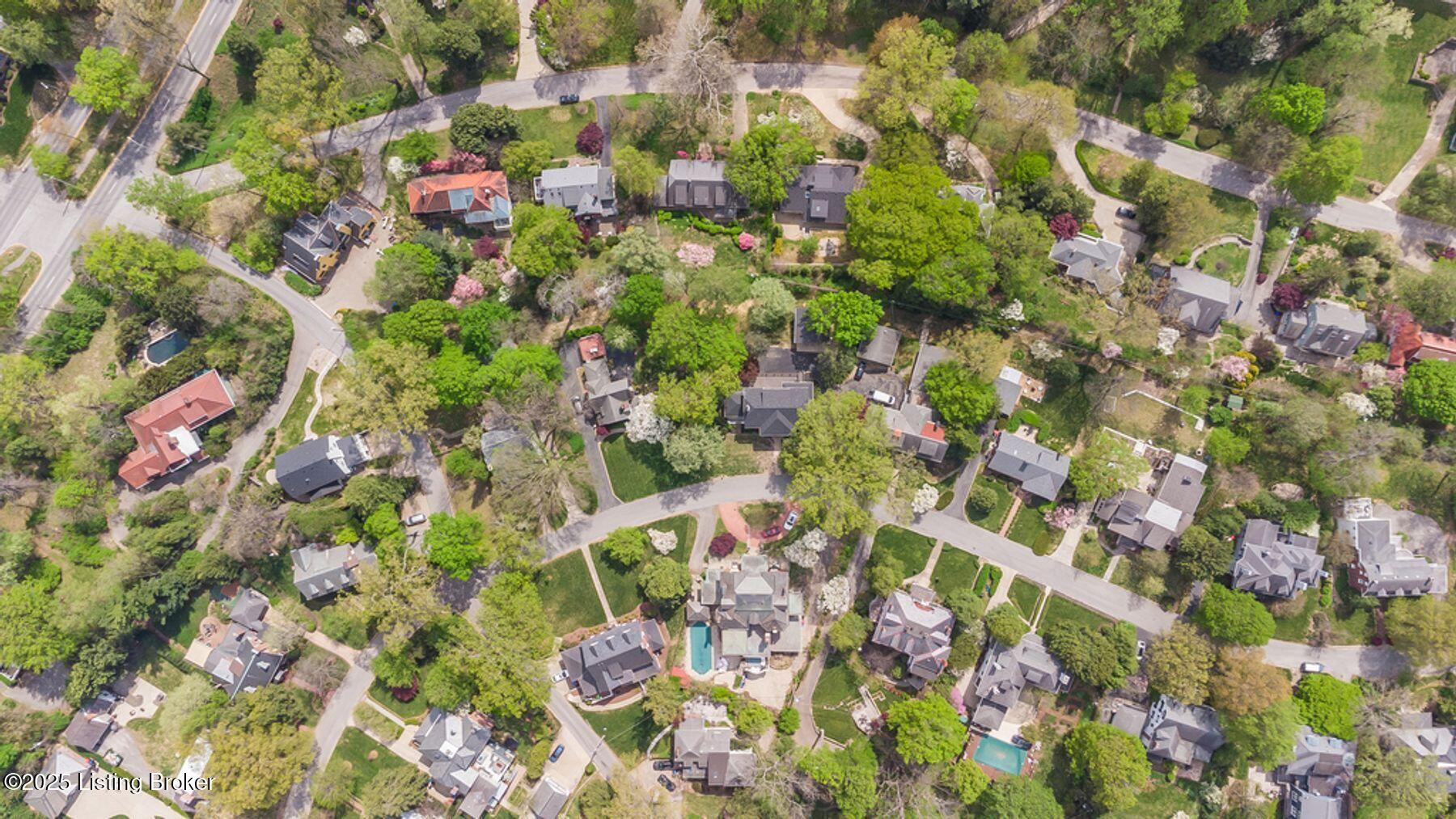 52 Hill Rd