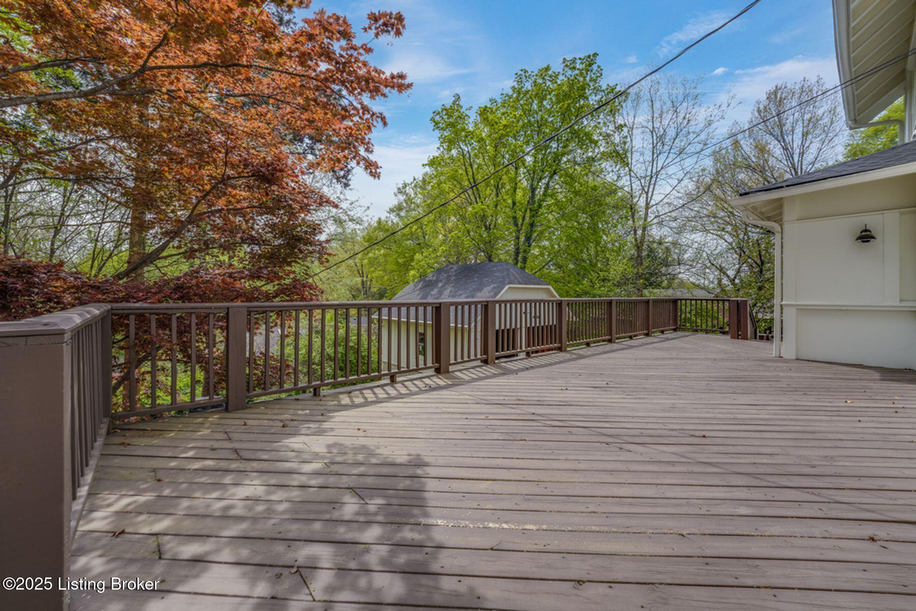52 Hill Rd