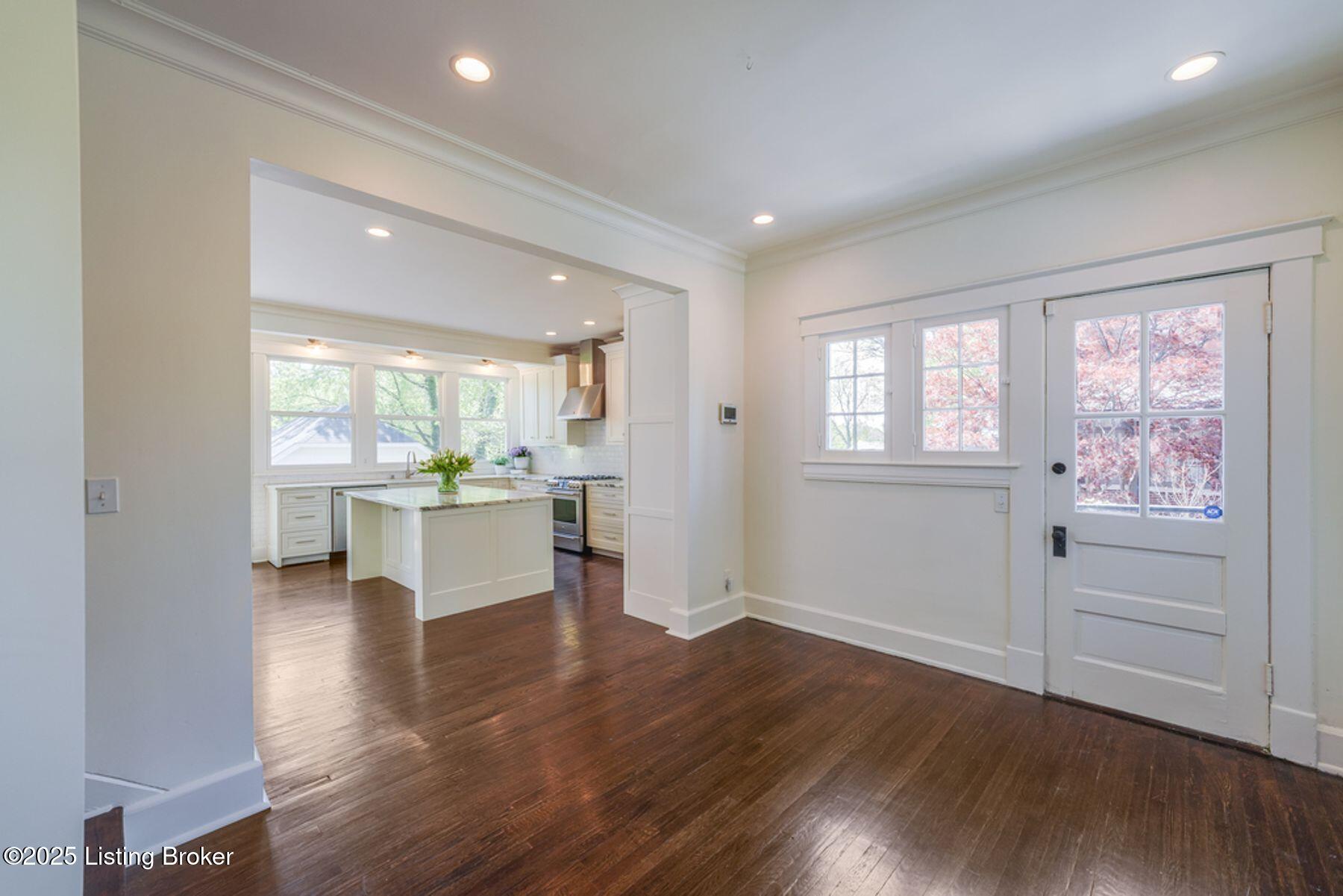 52 Hill Rd