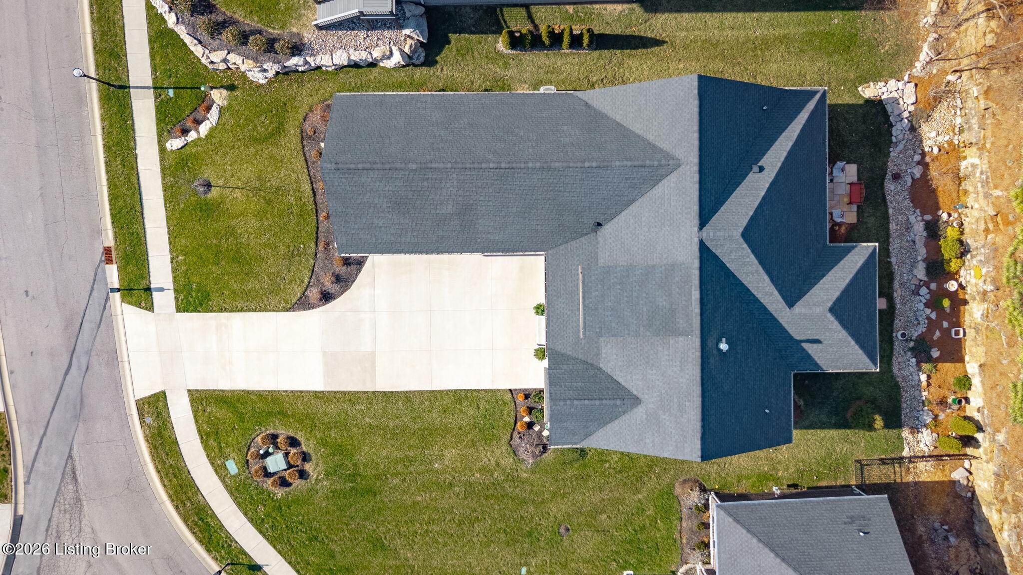 4203 Hidden Bluff Ct