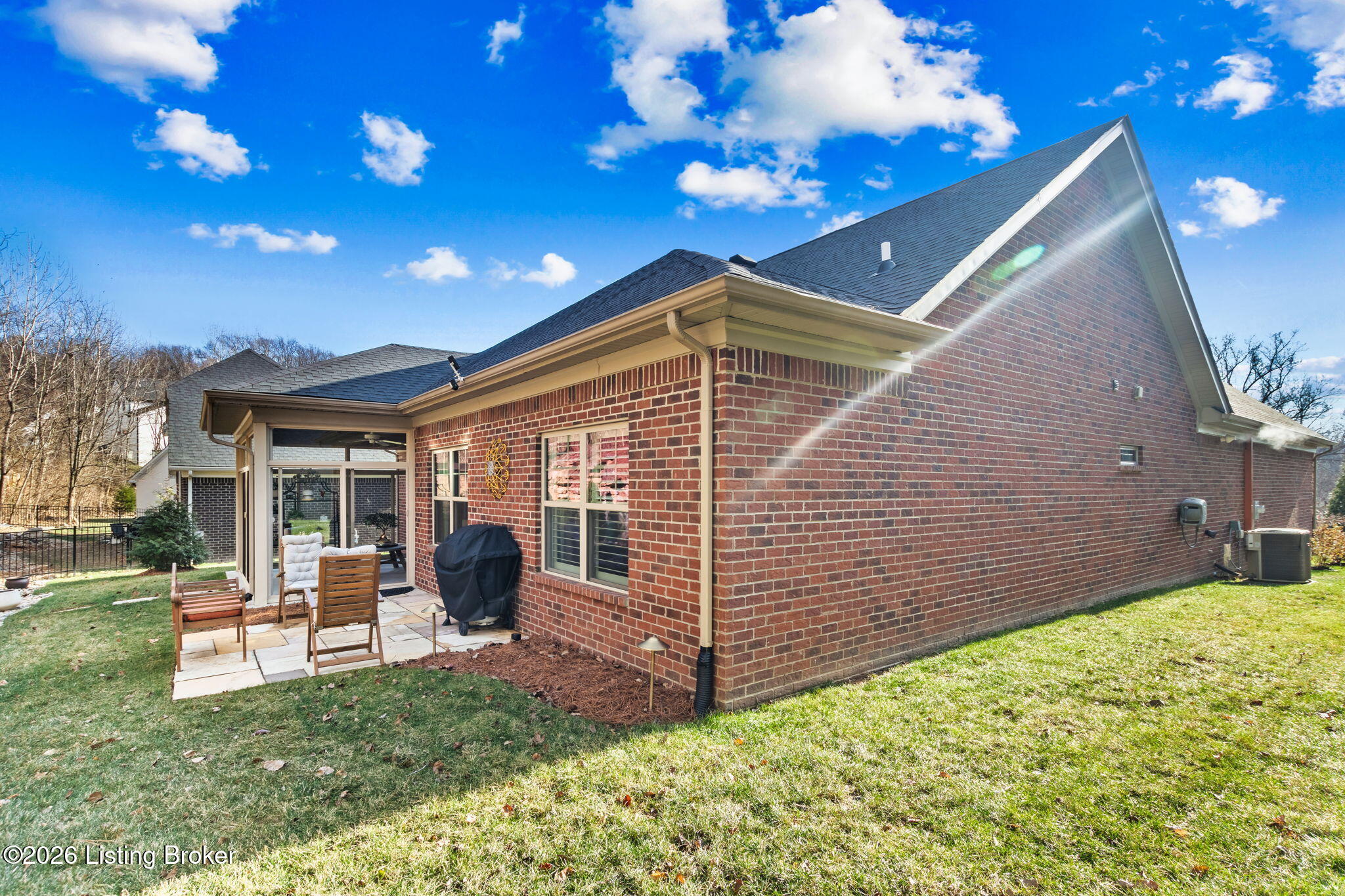 4203 Hidden Bluff Ct