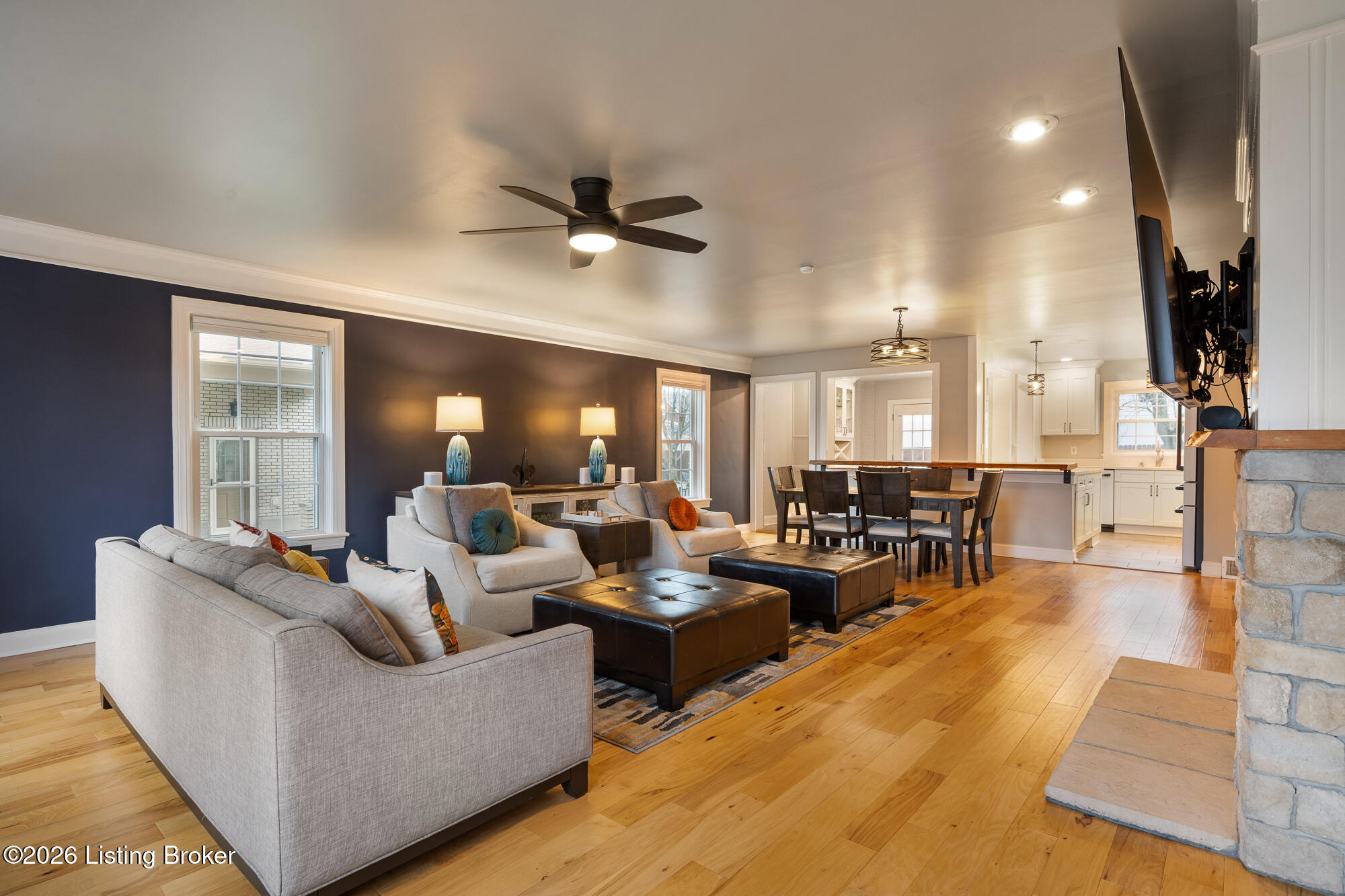 2416 Broadmeade Rd