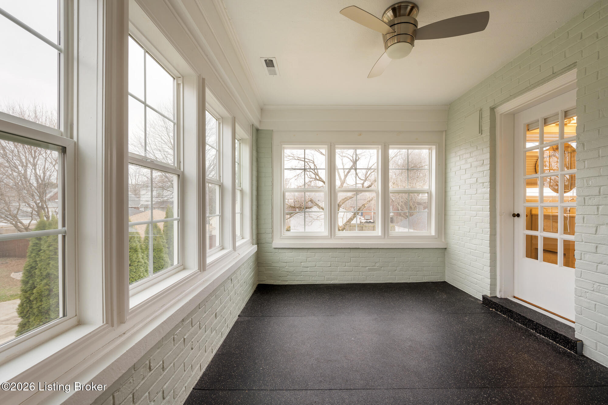 2416 Broadmeade Rd