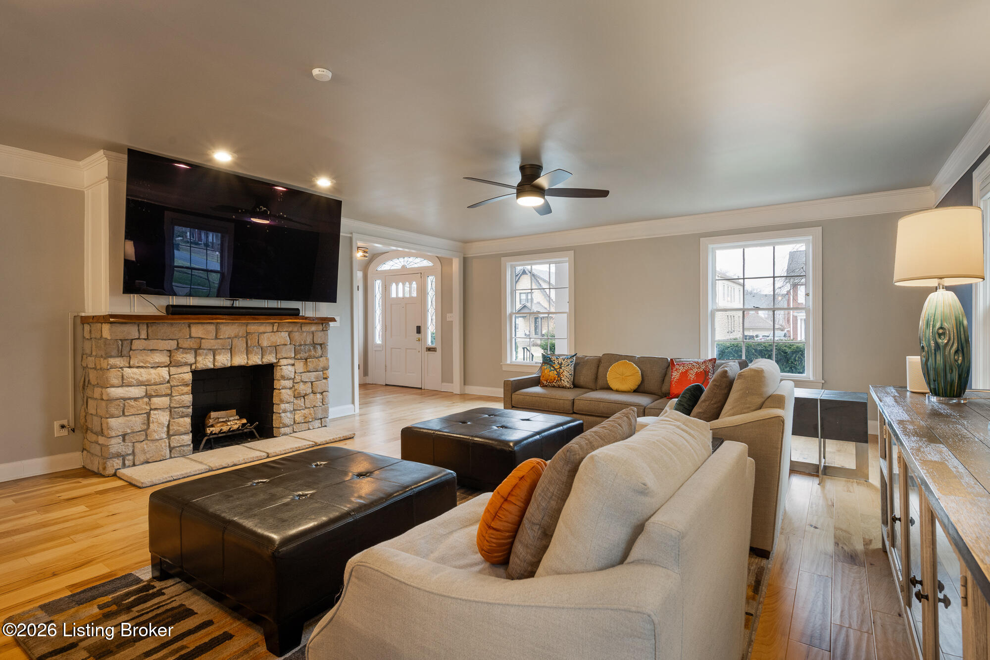 2416 Broadmeade Rd