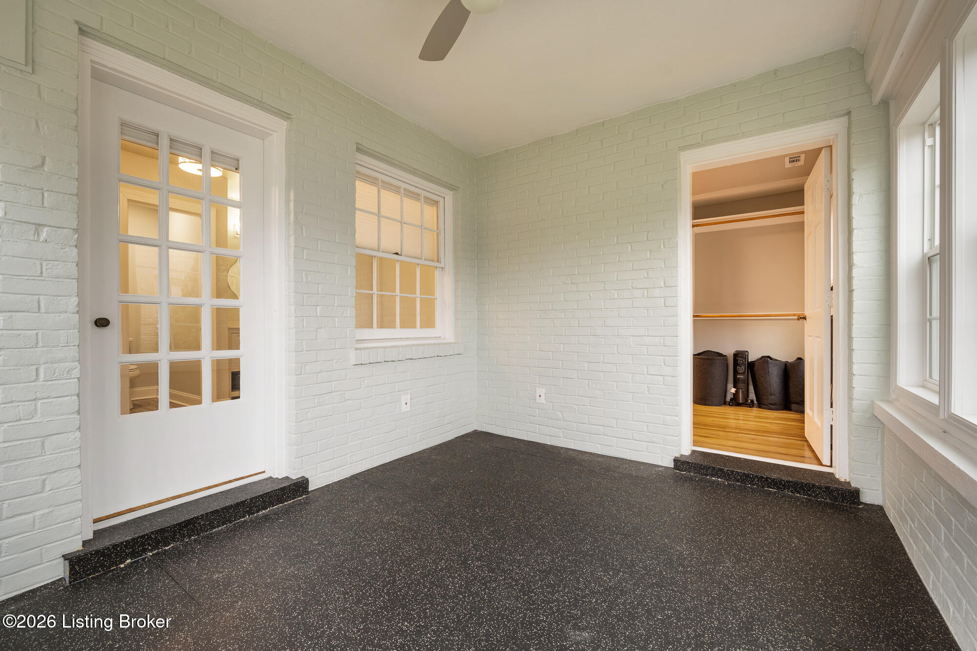 2416 Broadmeade Rd