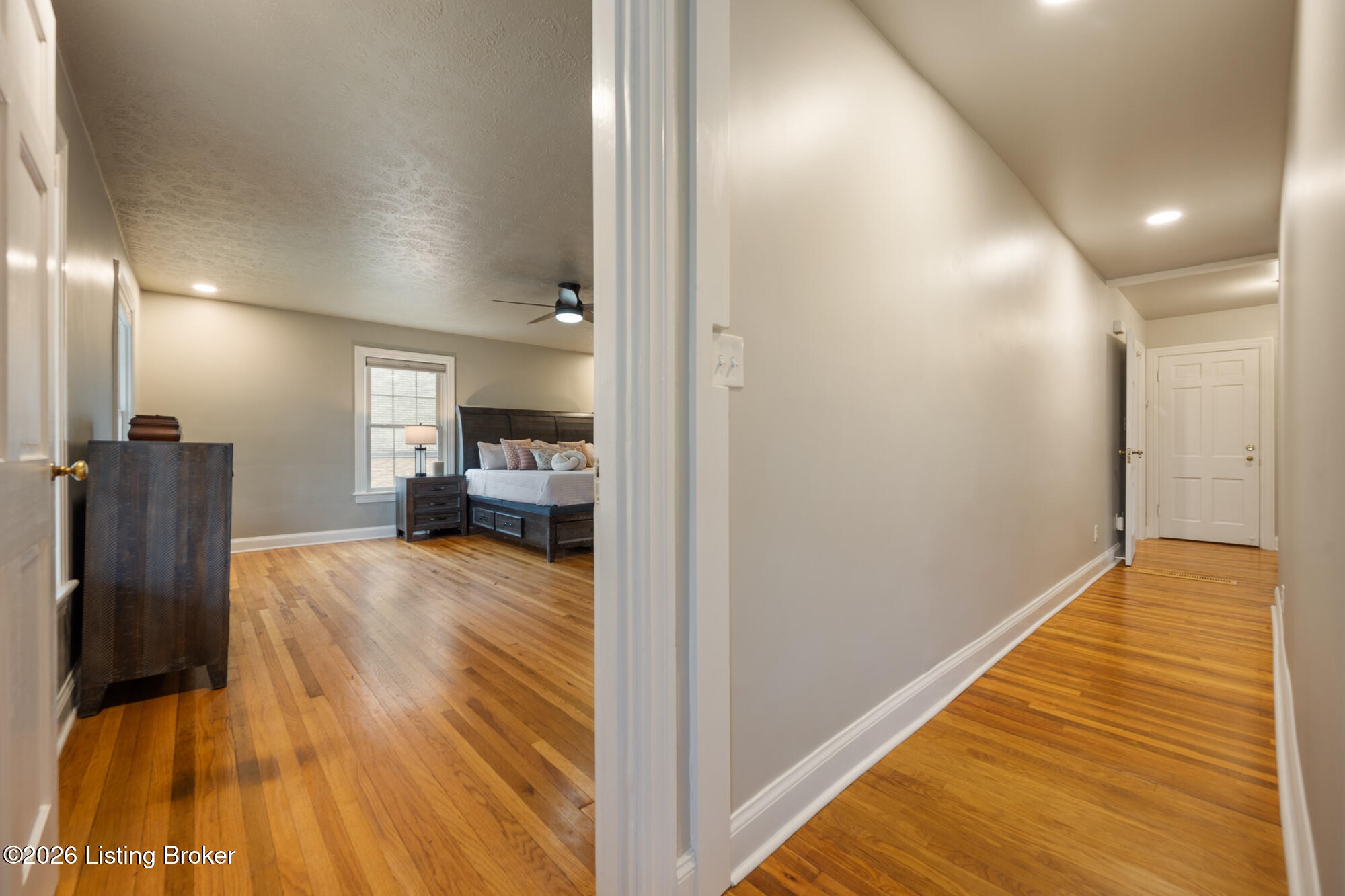 2416 Broadmeade Rd
