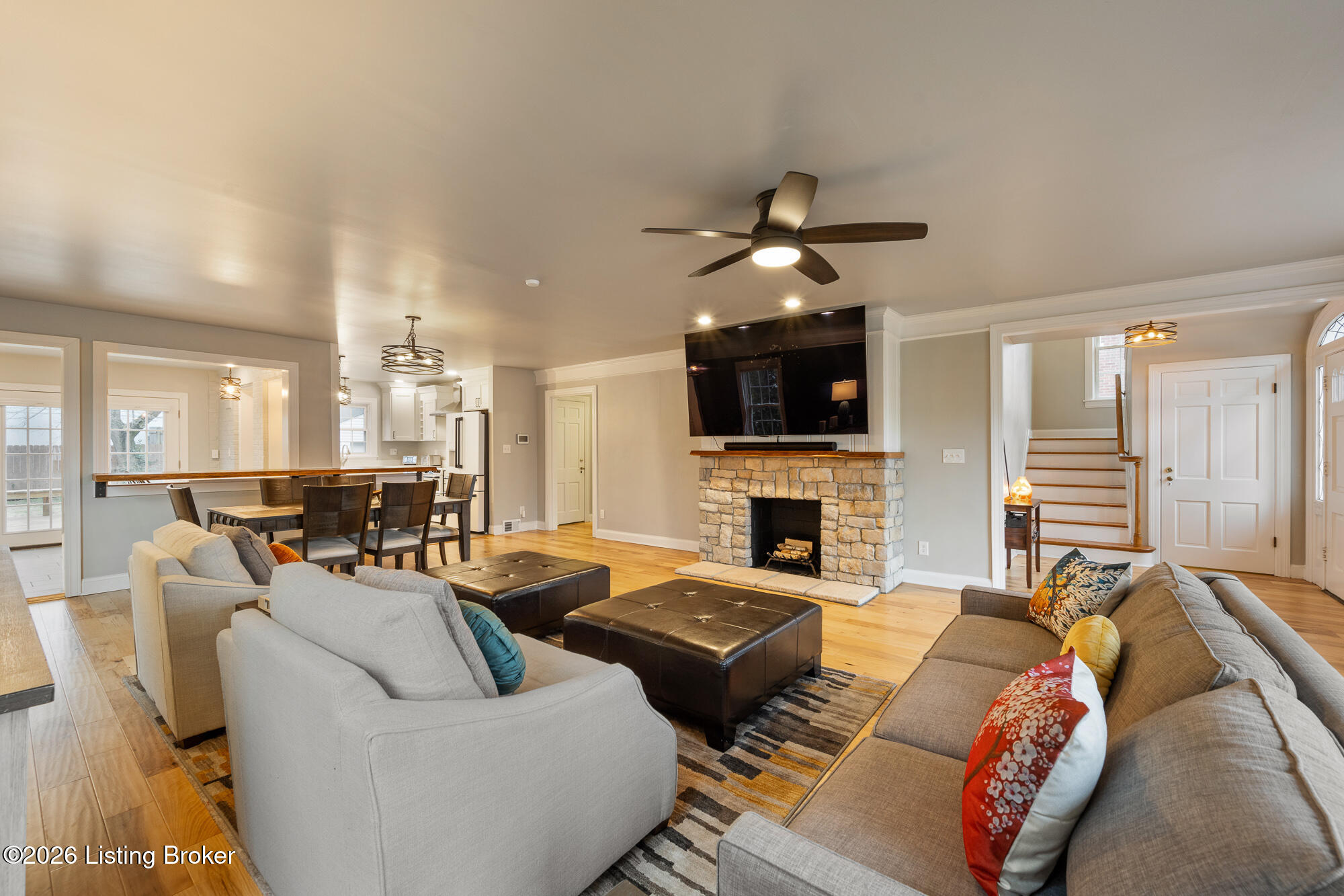 2416 Broadmeade Rd