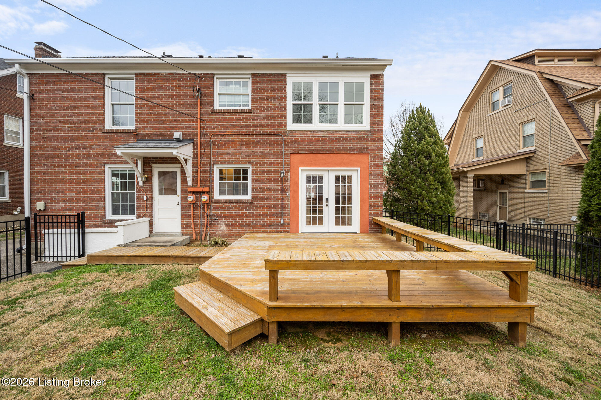 2416 Broadmeade Rd
