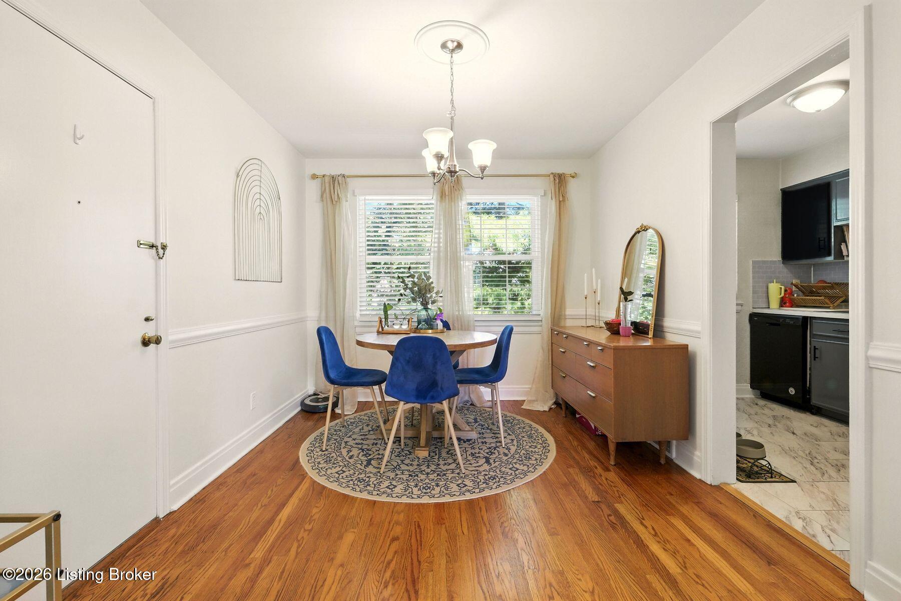 3621 Brownsboro Rd 504E