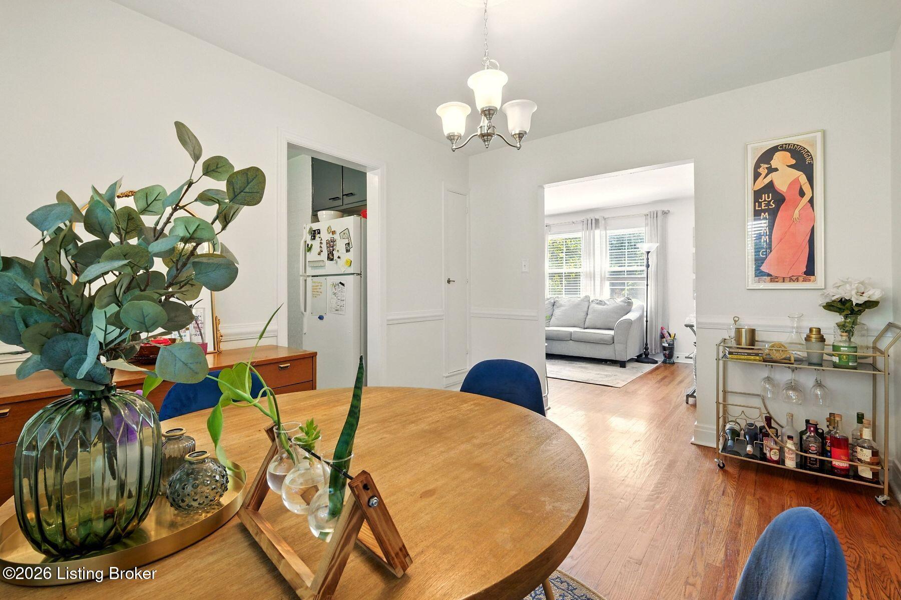 3621 Brownsboro Rd 504E