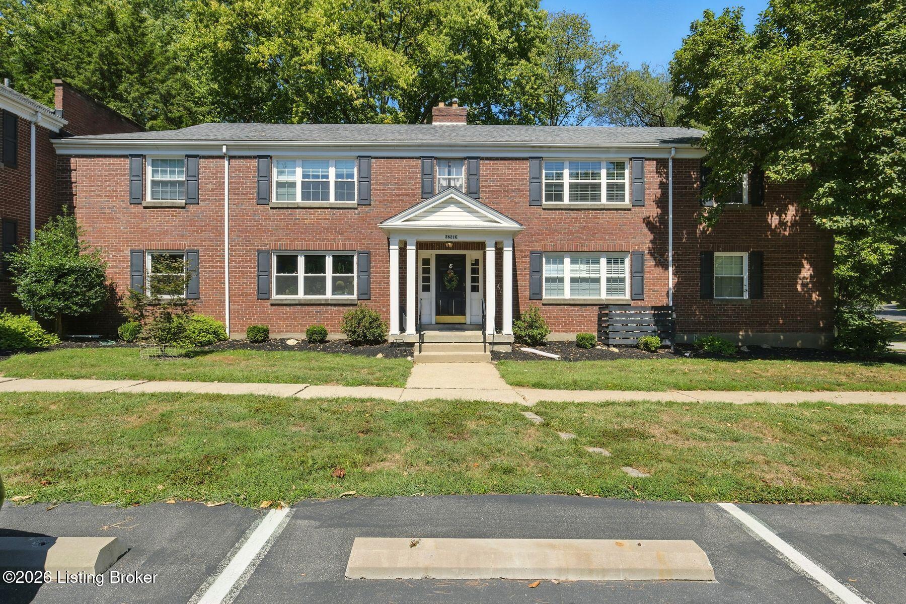 3621 Brownsboro Rd 504E