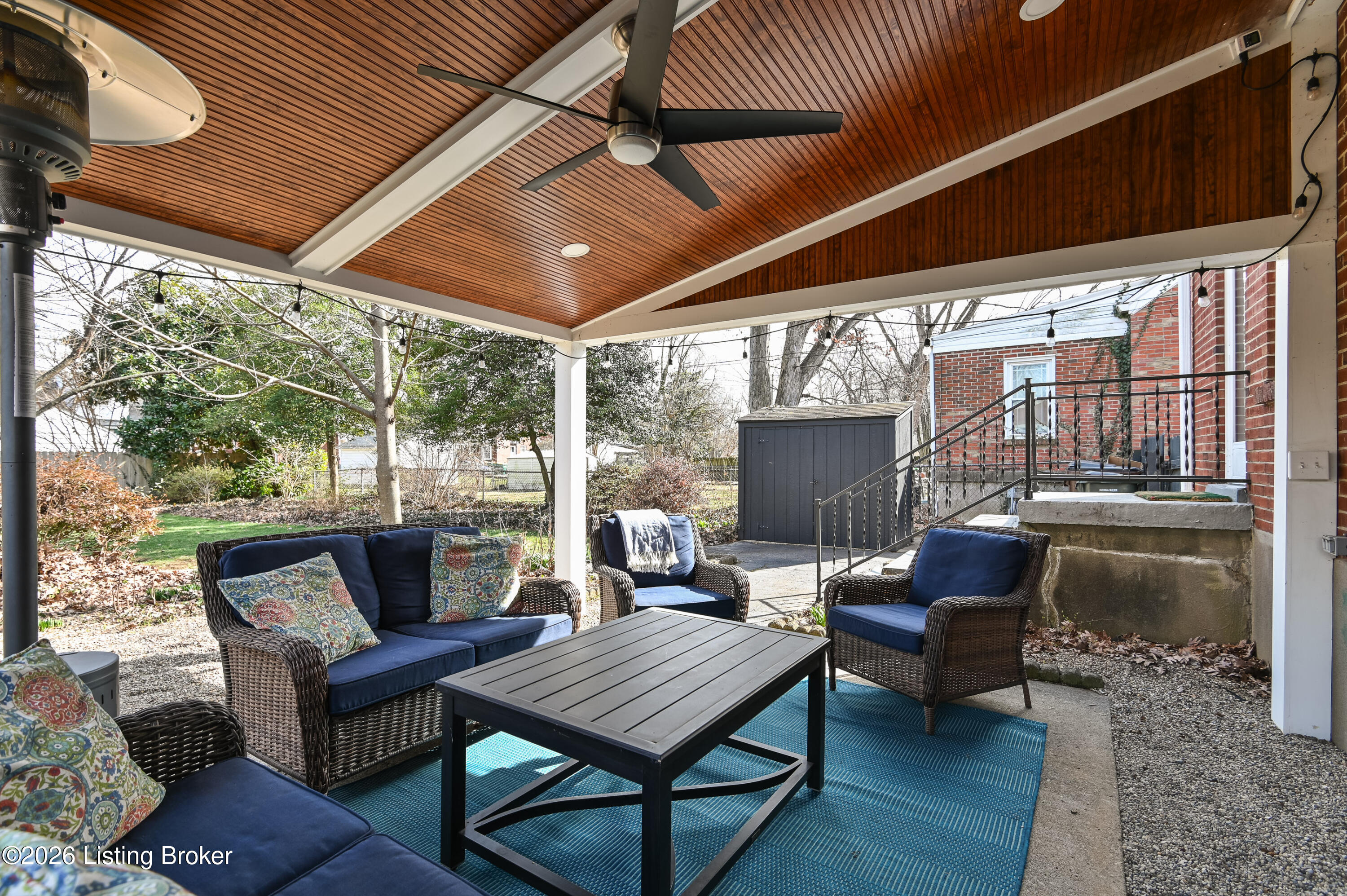 211 Merriman Rd