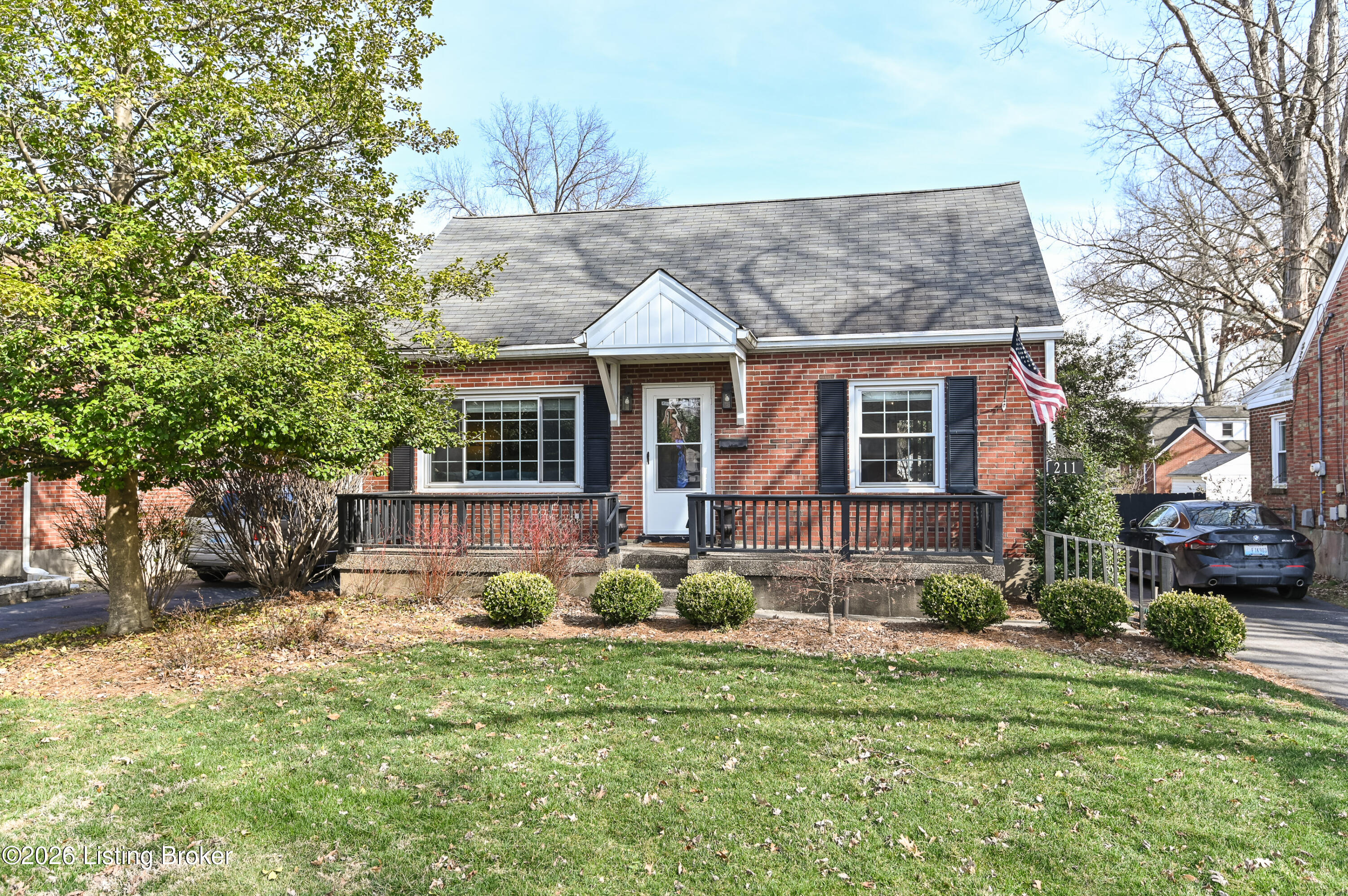 211 Merriman Rd