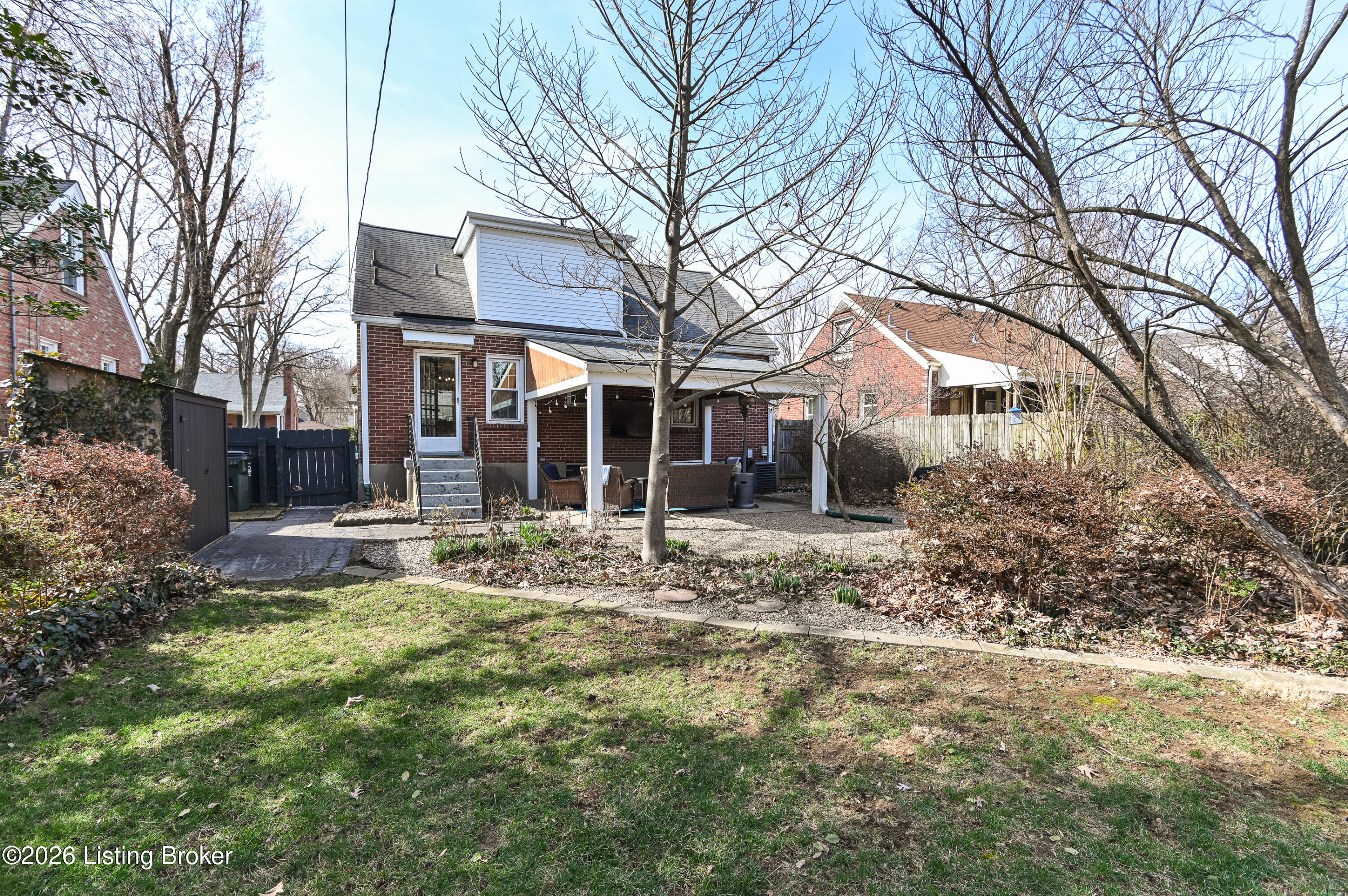 211 Merriman Rd