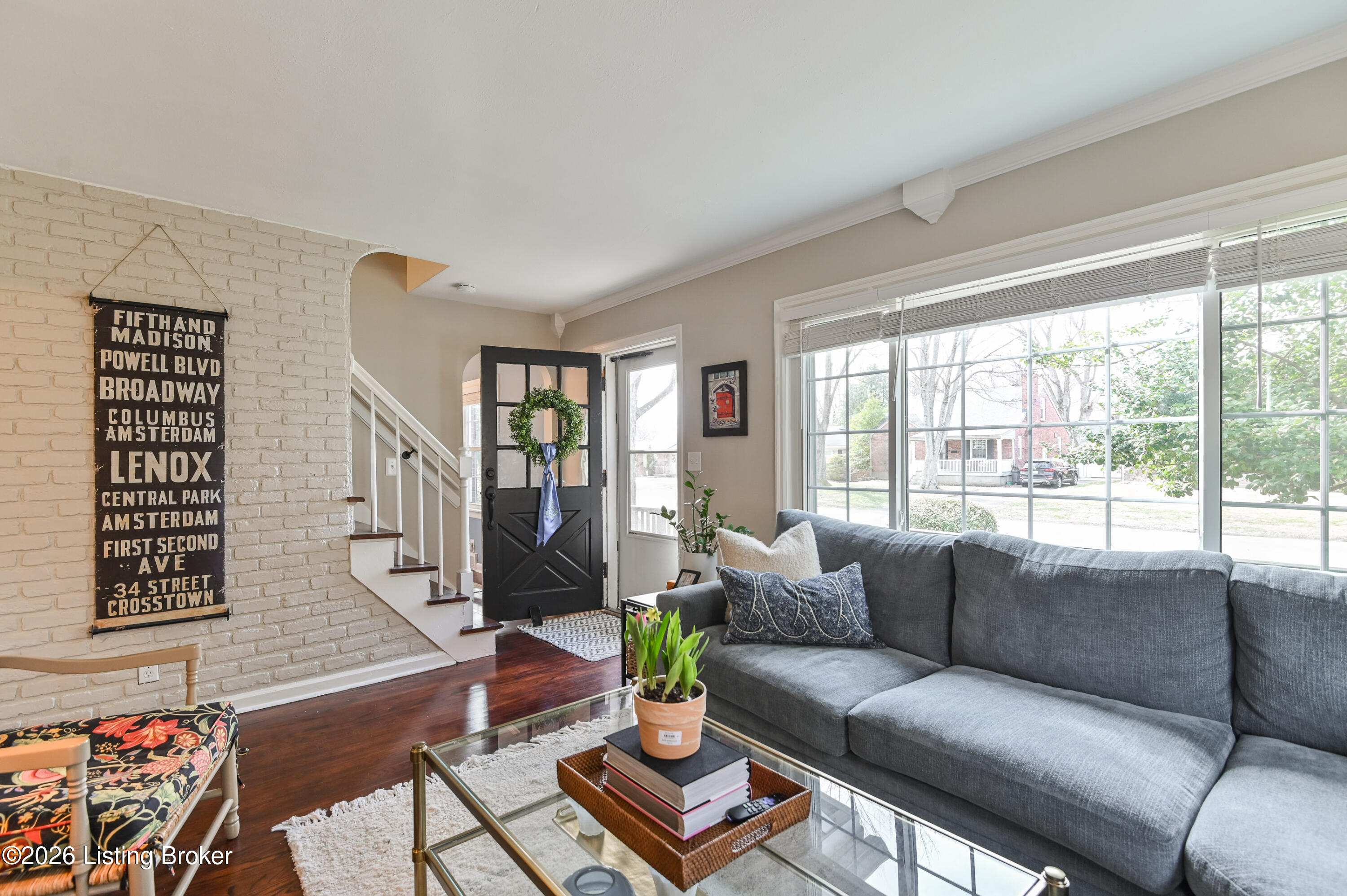 211 Merriman Rd