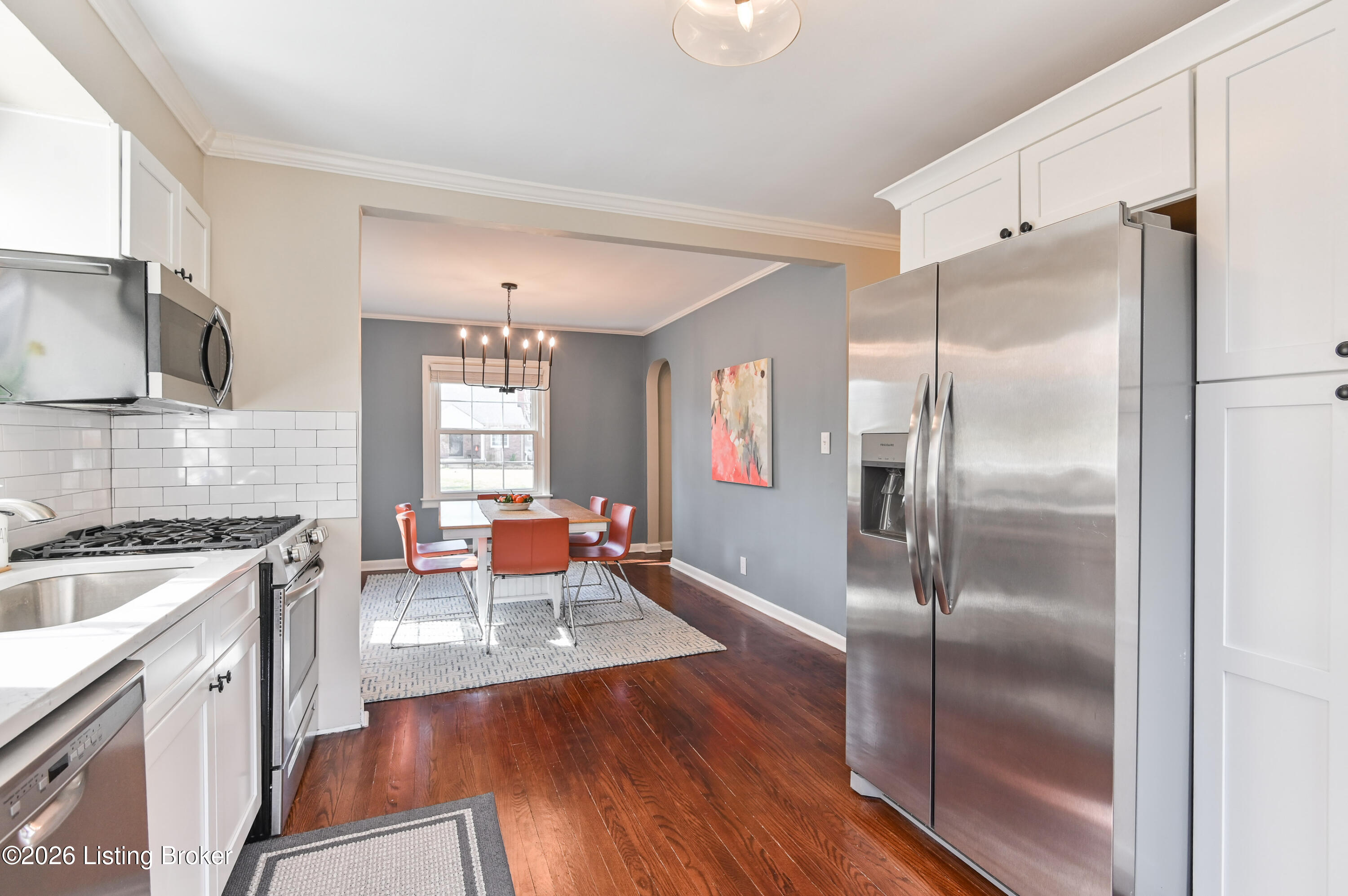 211 Merriman Rd