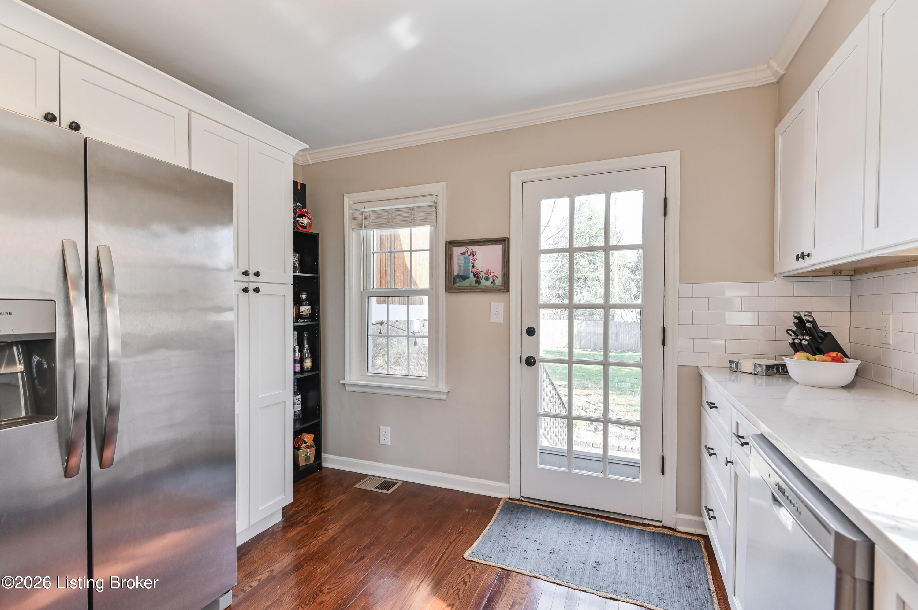 211 Merriman Rd