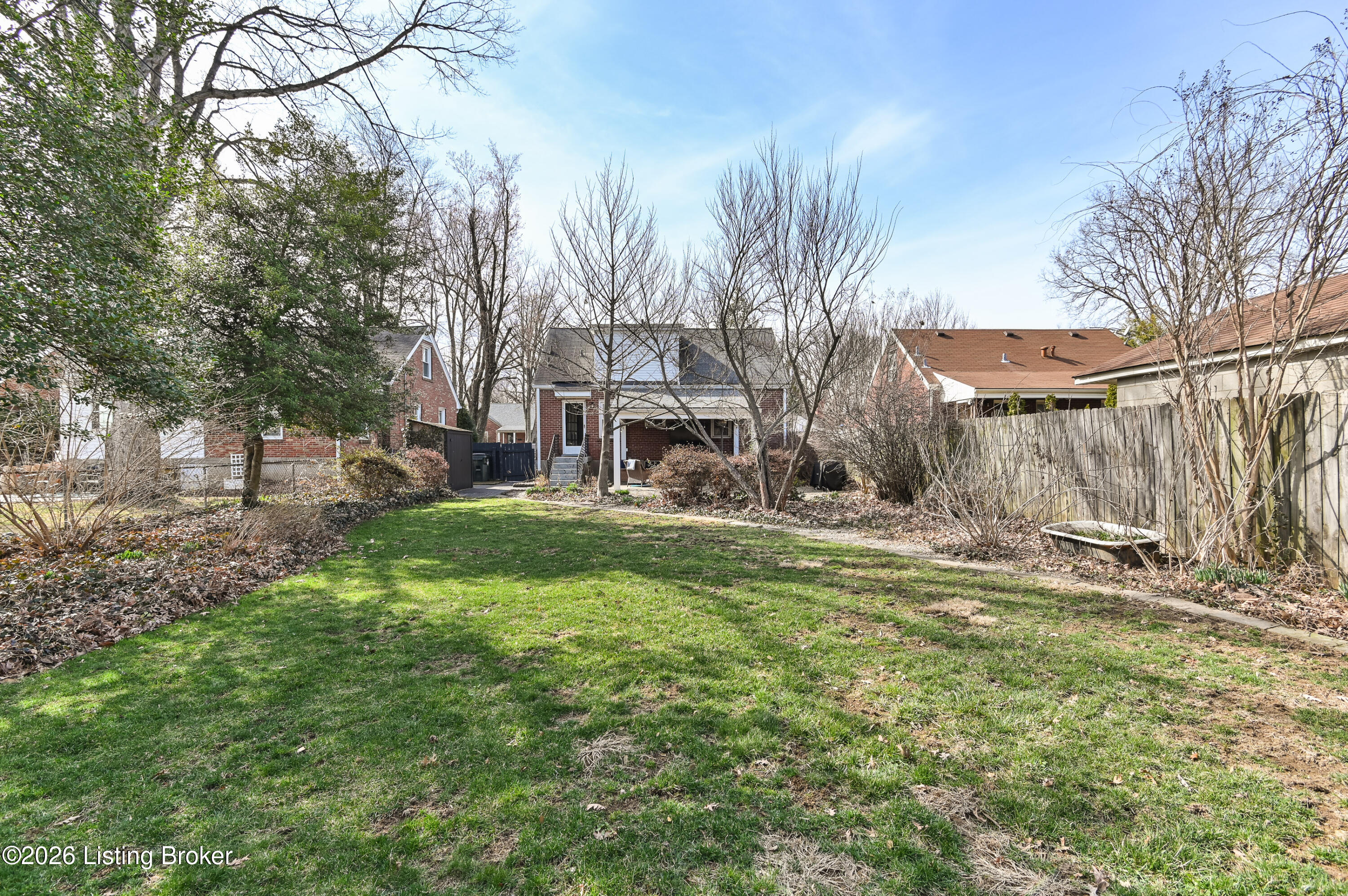 211 Merriman Rd