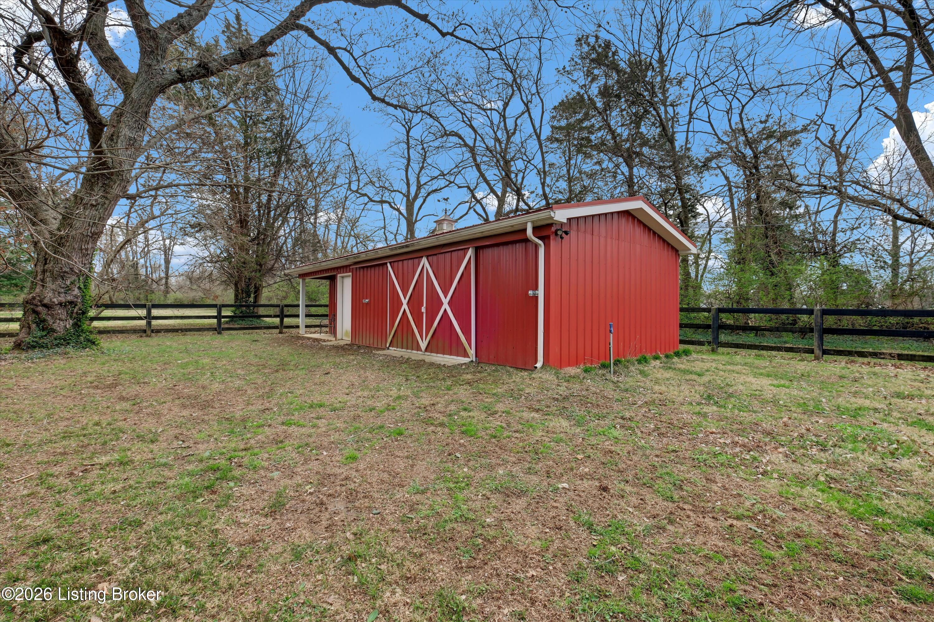 4401 Starlite Ln