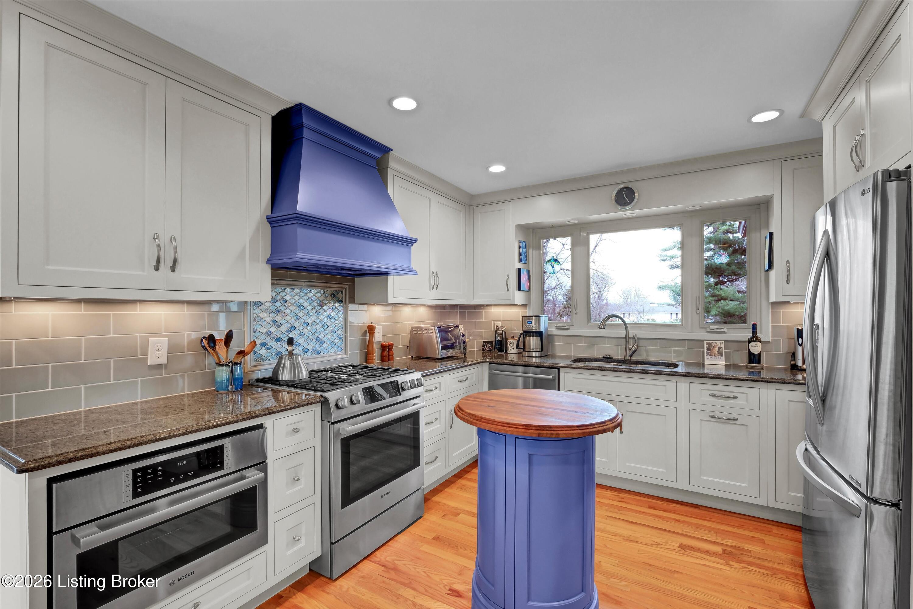 4401 Starlite Ln