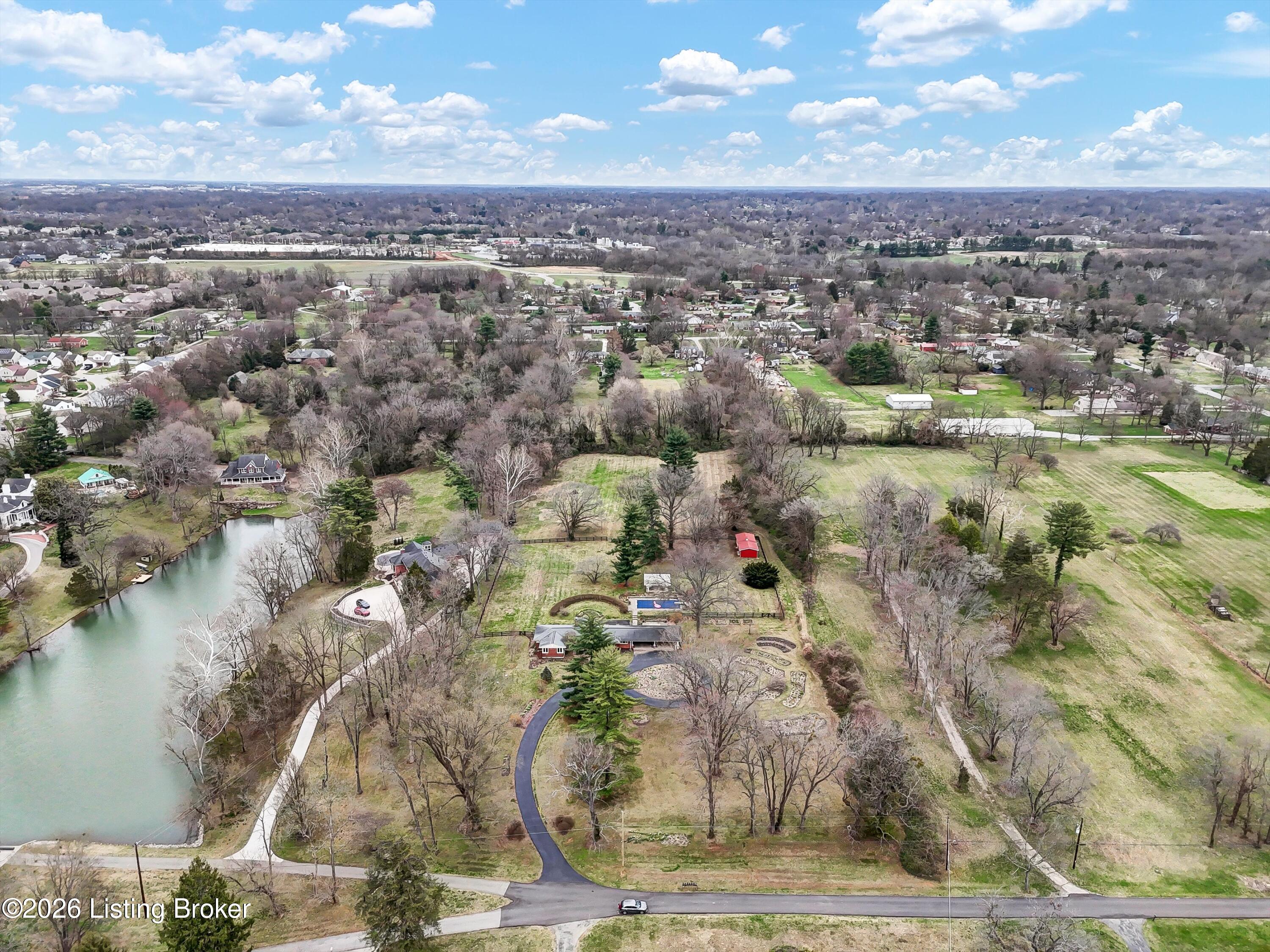 4401 Starlite Ln