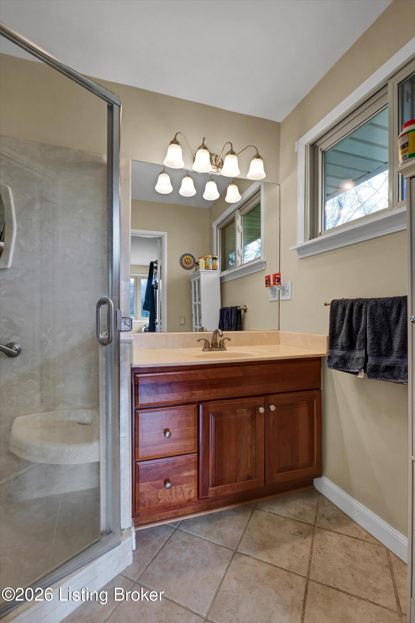 4401 Starlite Ln