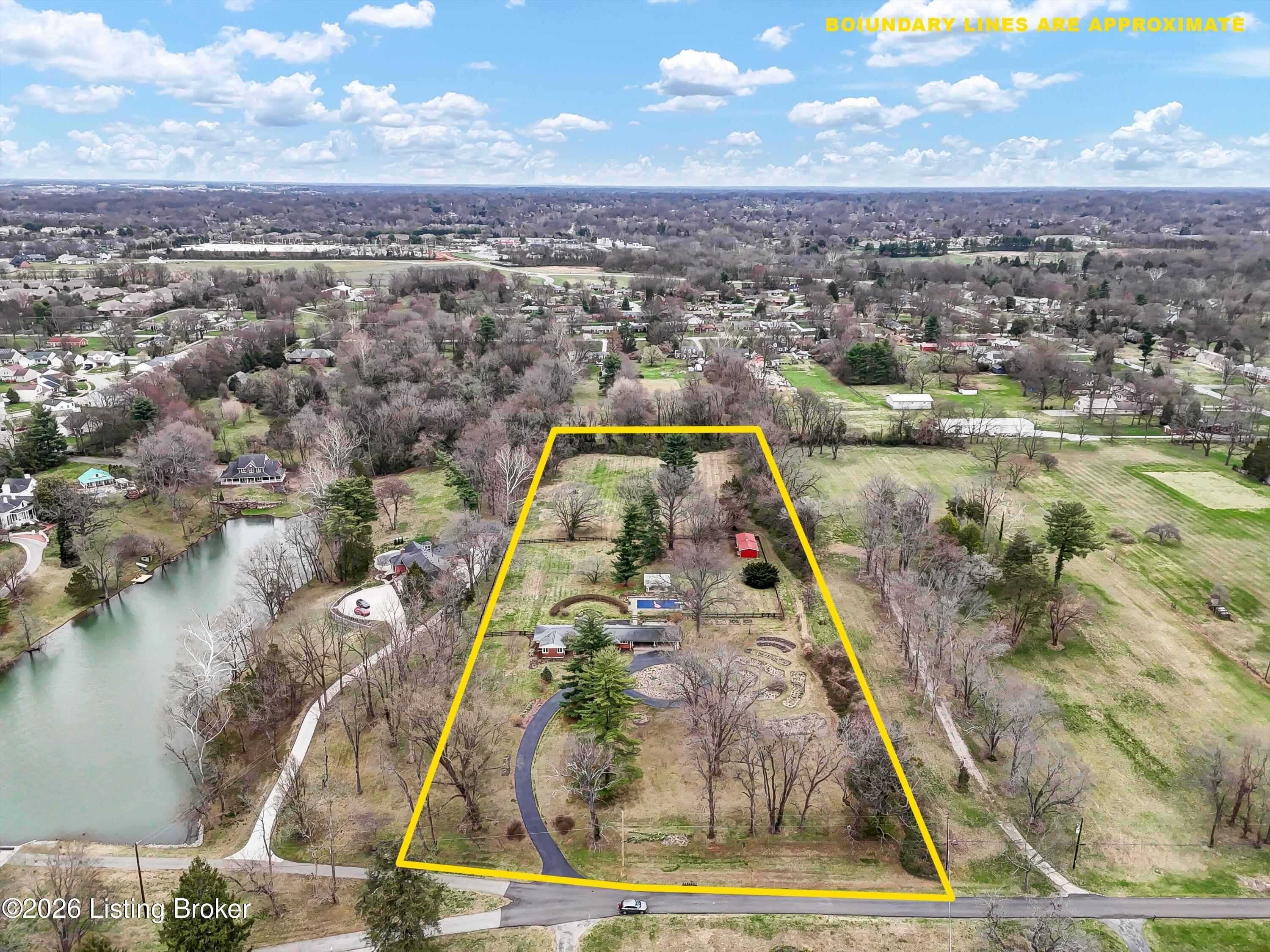 4401 Starlite Ln