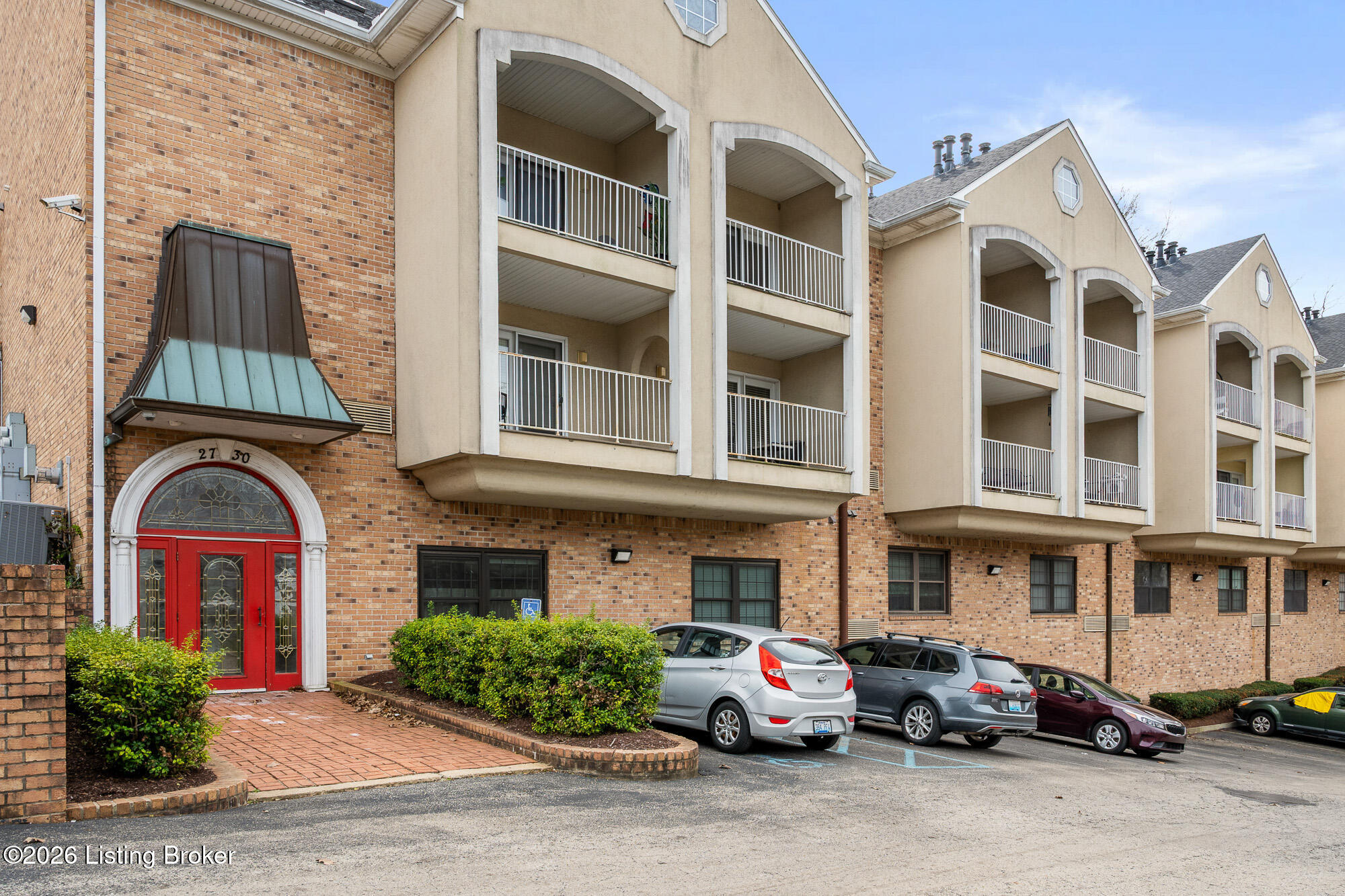 2730 Brownsboro Rd 153