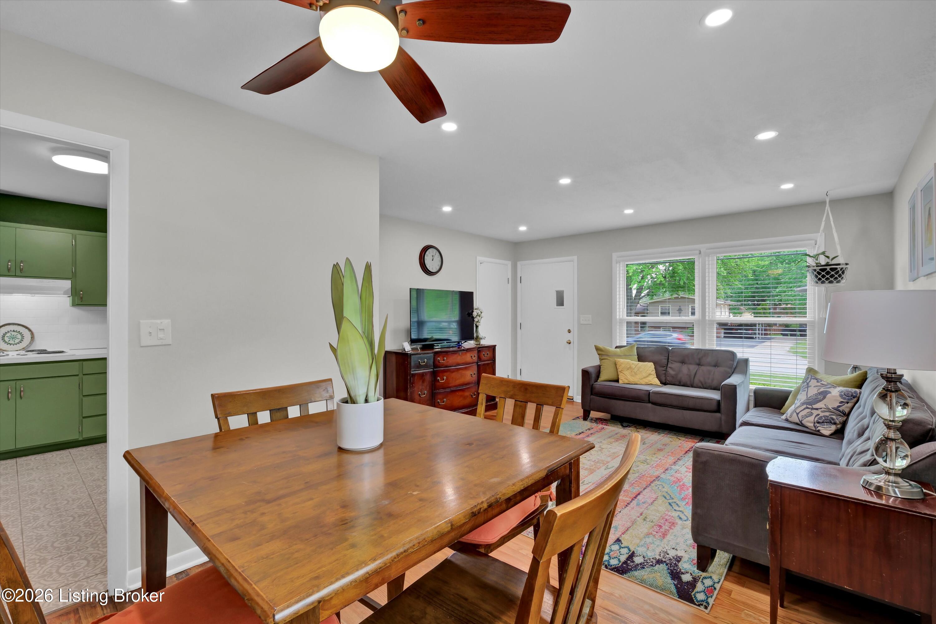 3812 Klondike Ln