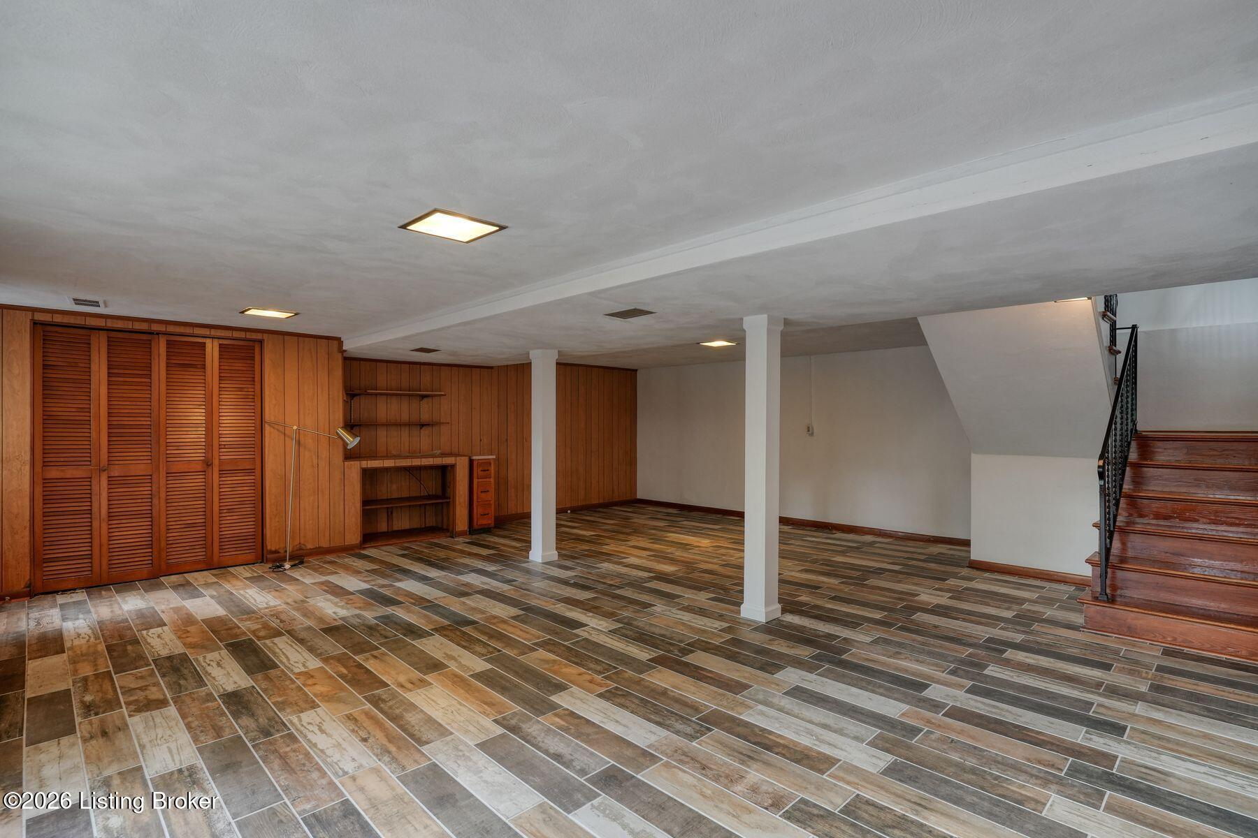 2509 Walbrook Dr