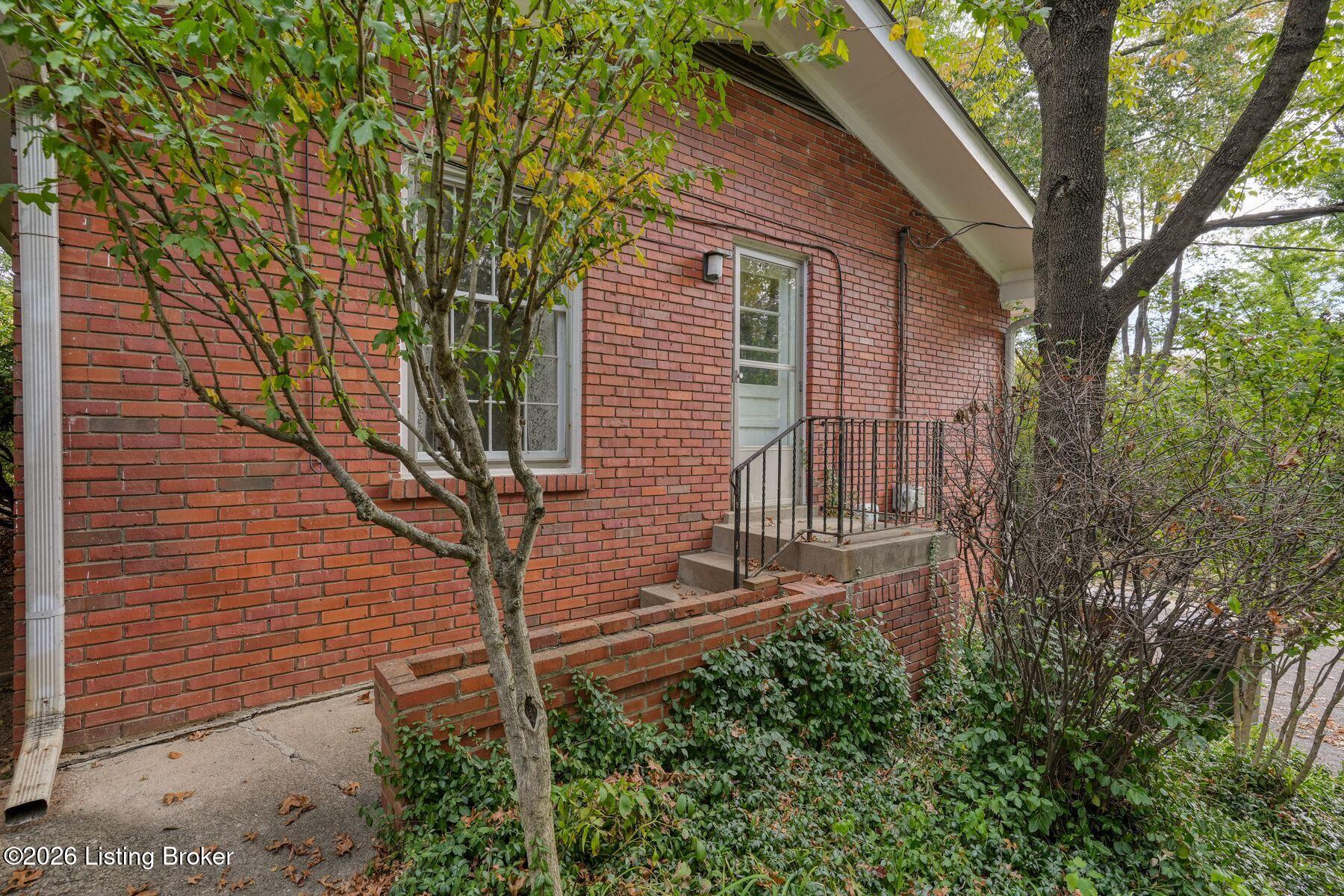 2509 Walbrook Dr