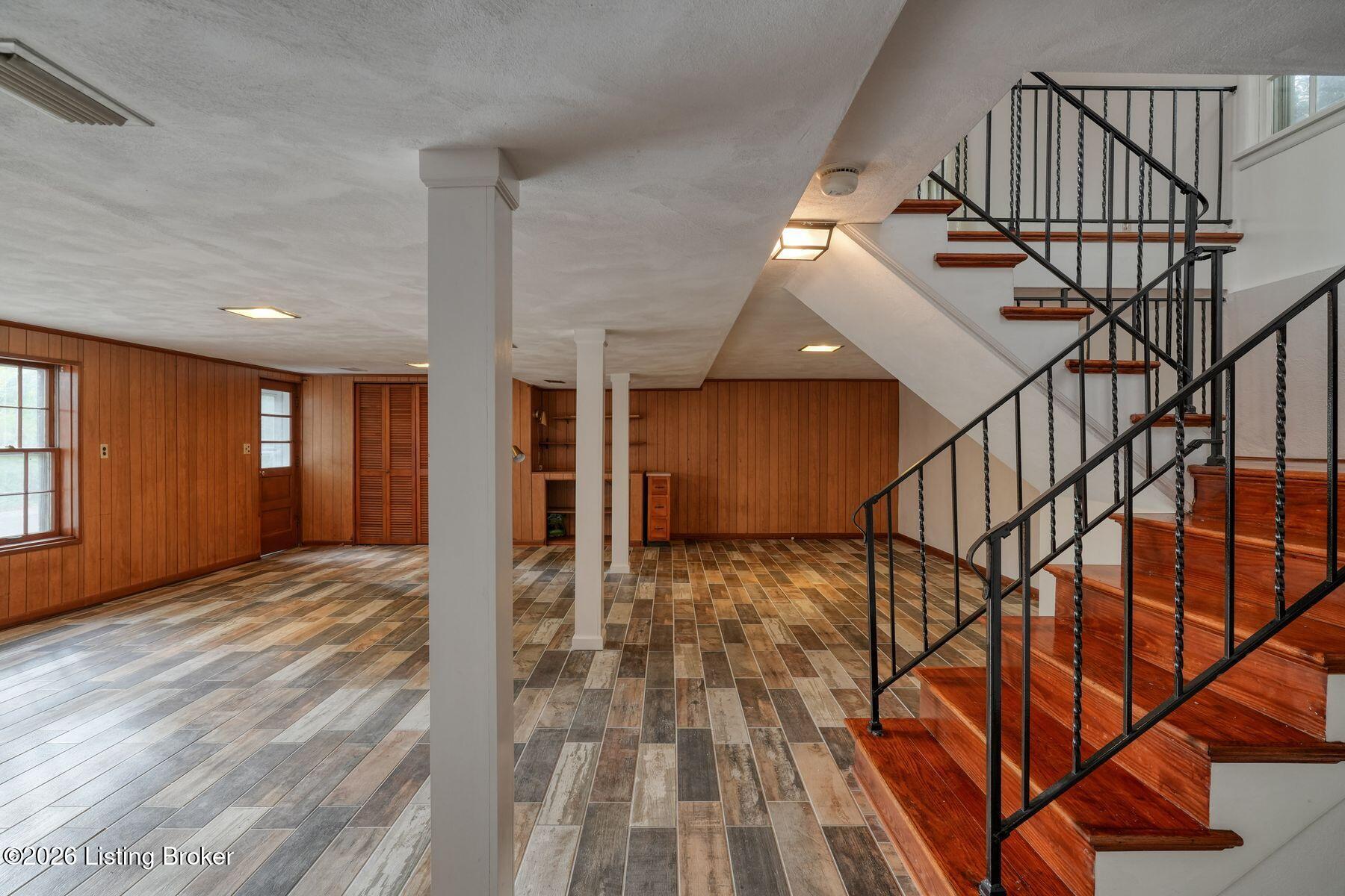 2509 Walbrook Dr