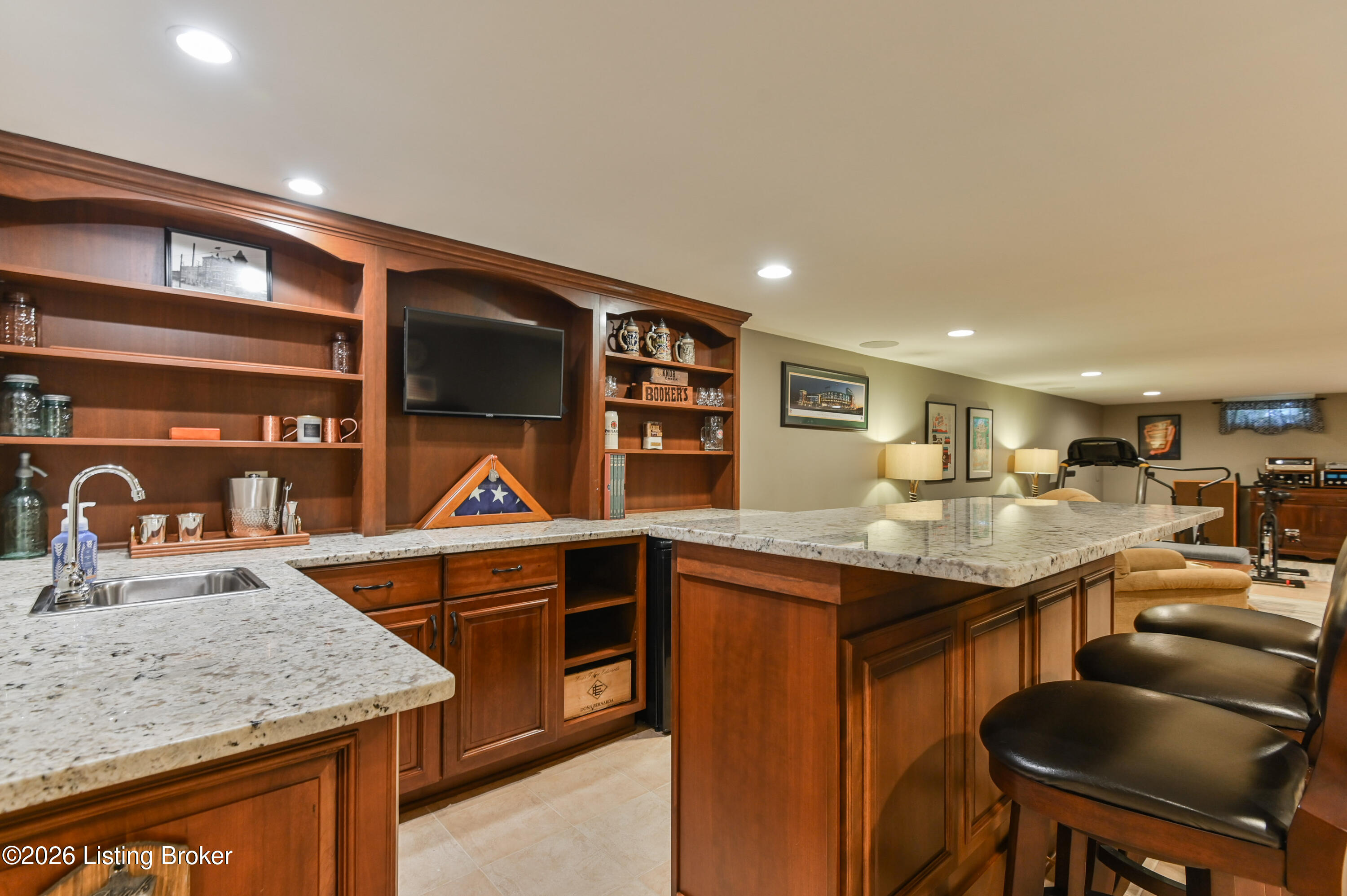4606 Stormon Ct