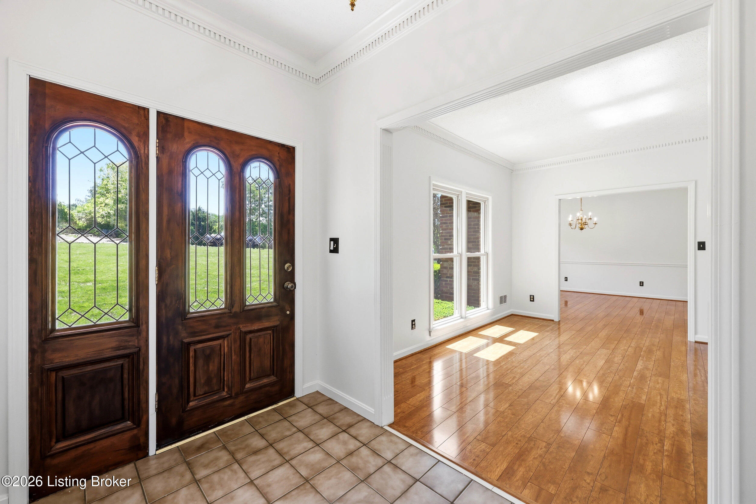 1507 Colonial Ct