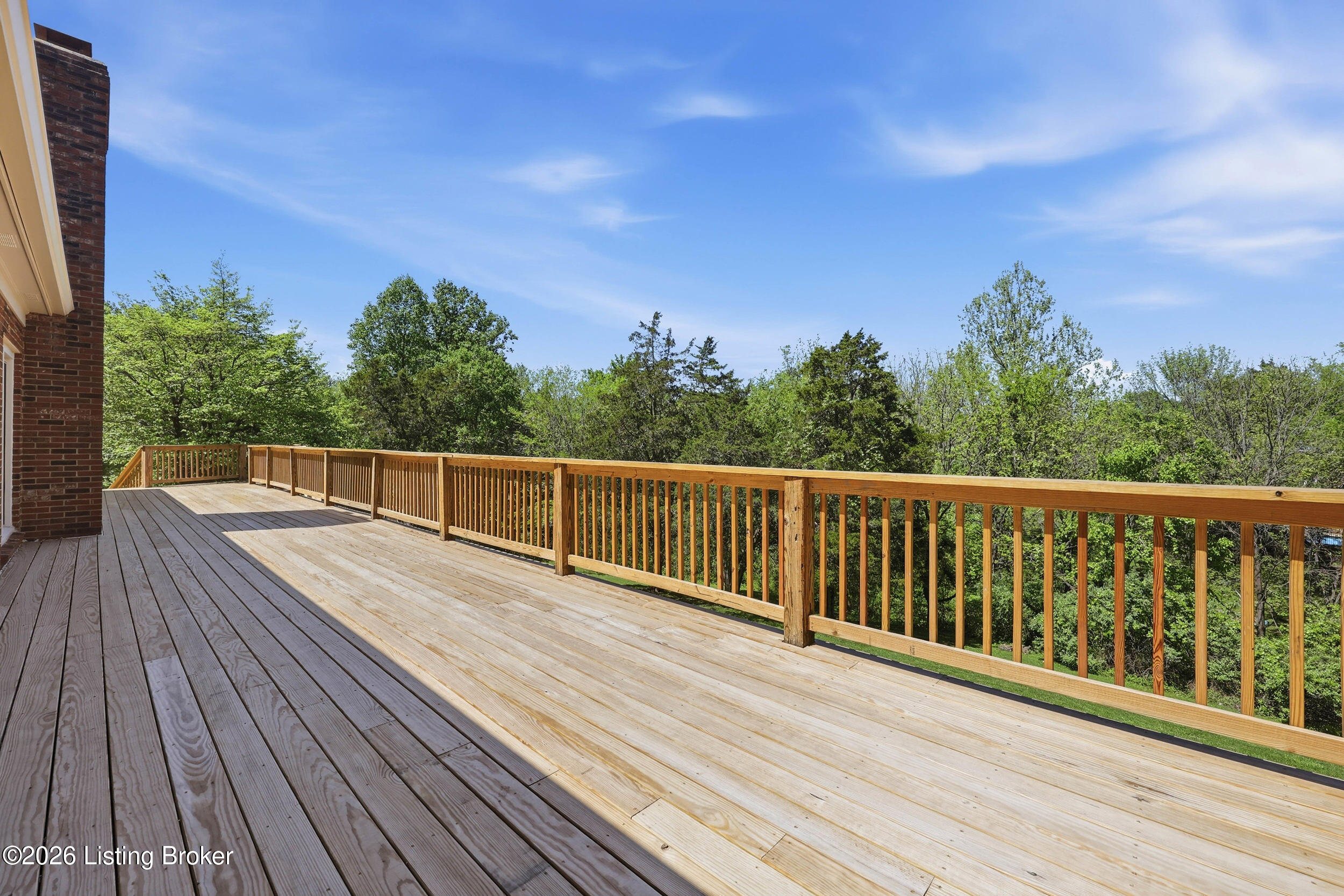 1507 Colonial Ct
