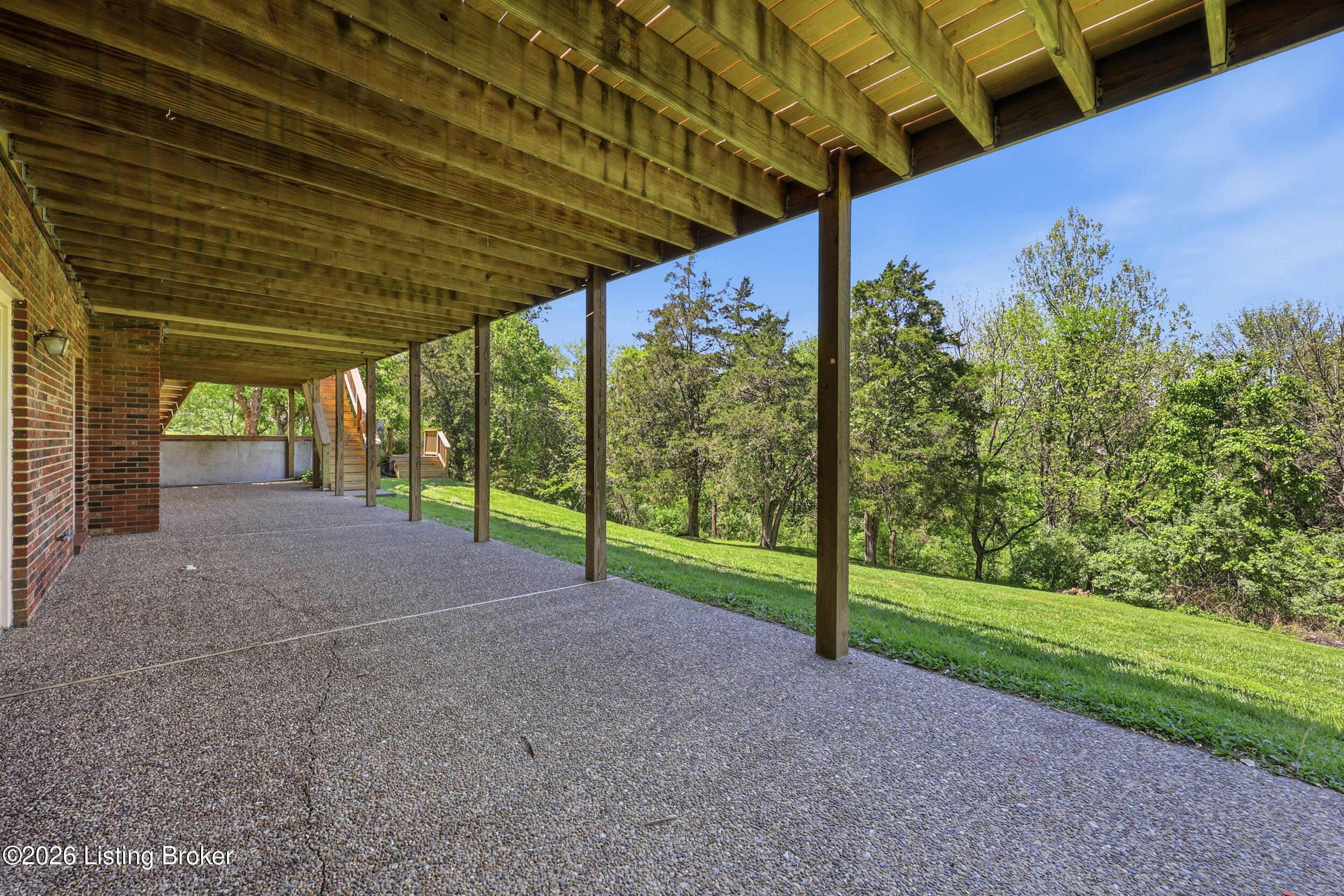 1507 Colonial Ct