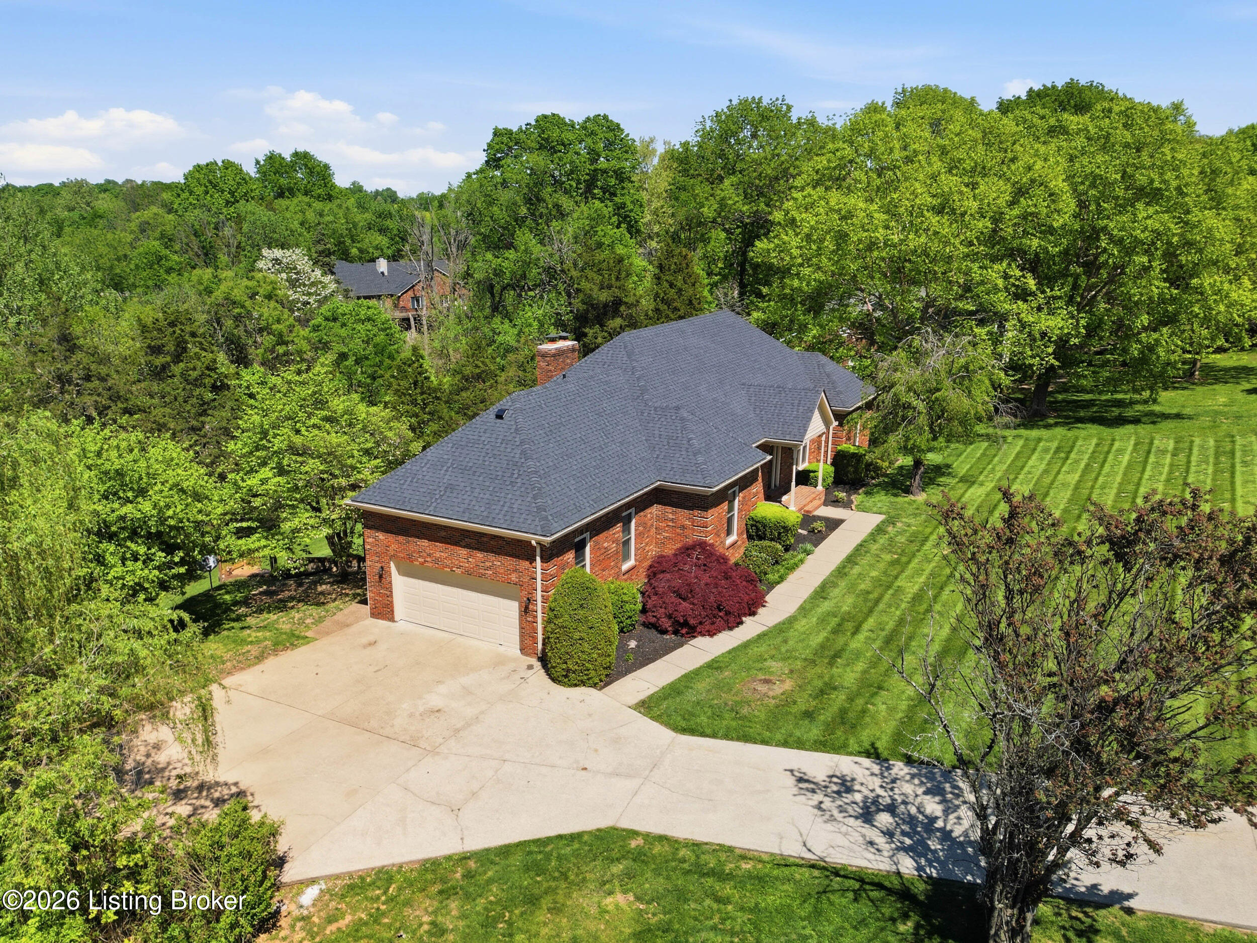 1507 Colonial Ct