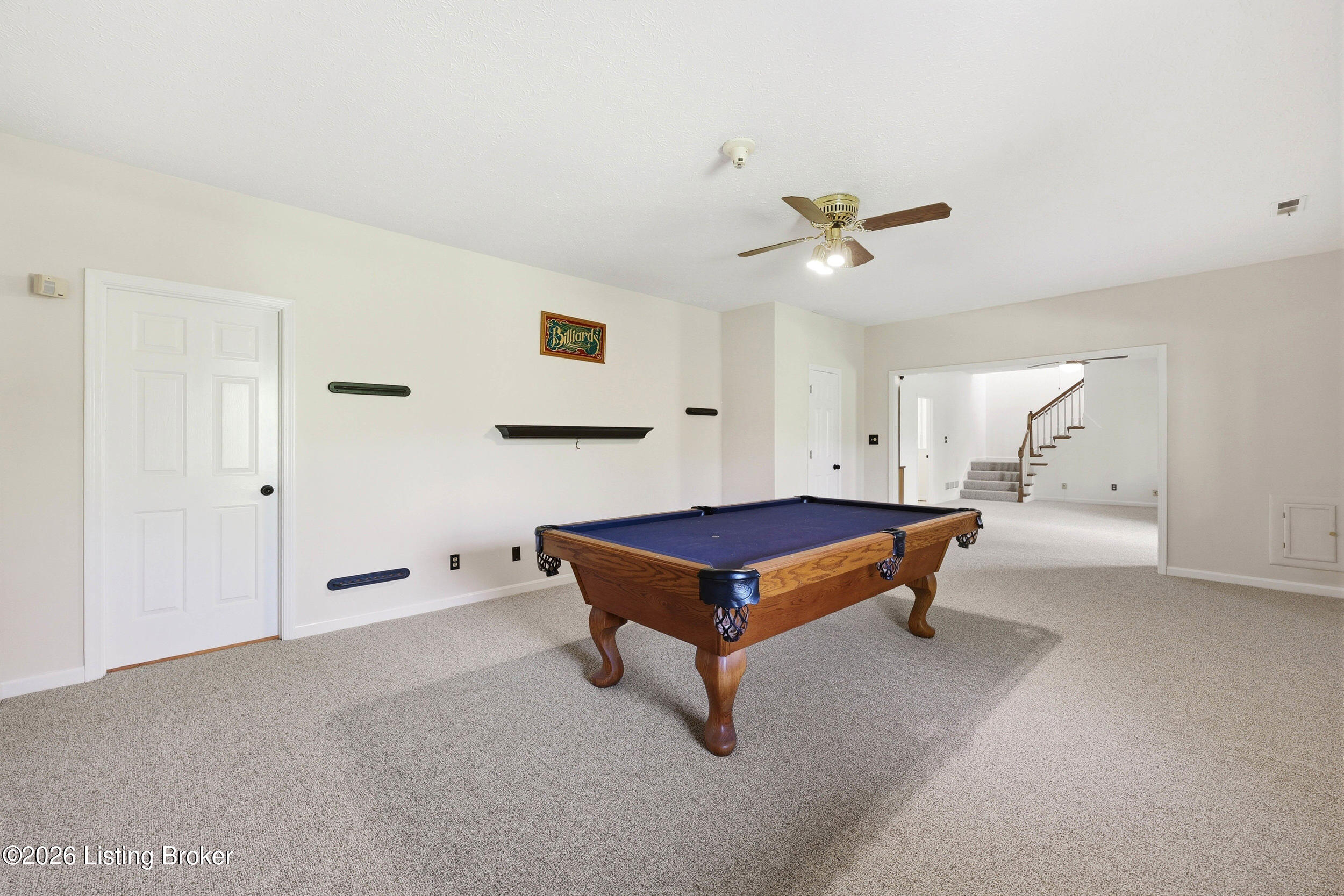 1507 Colonial Ct