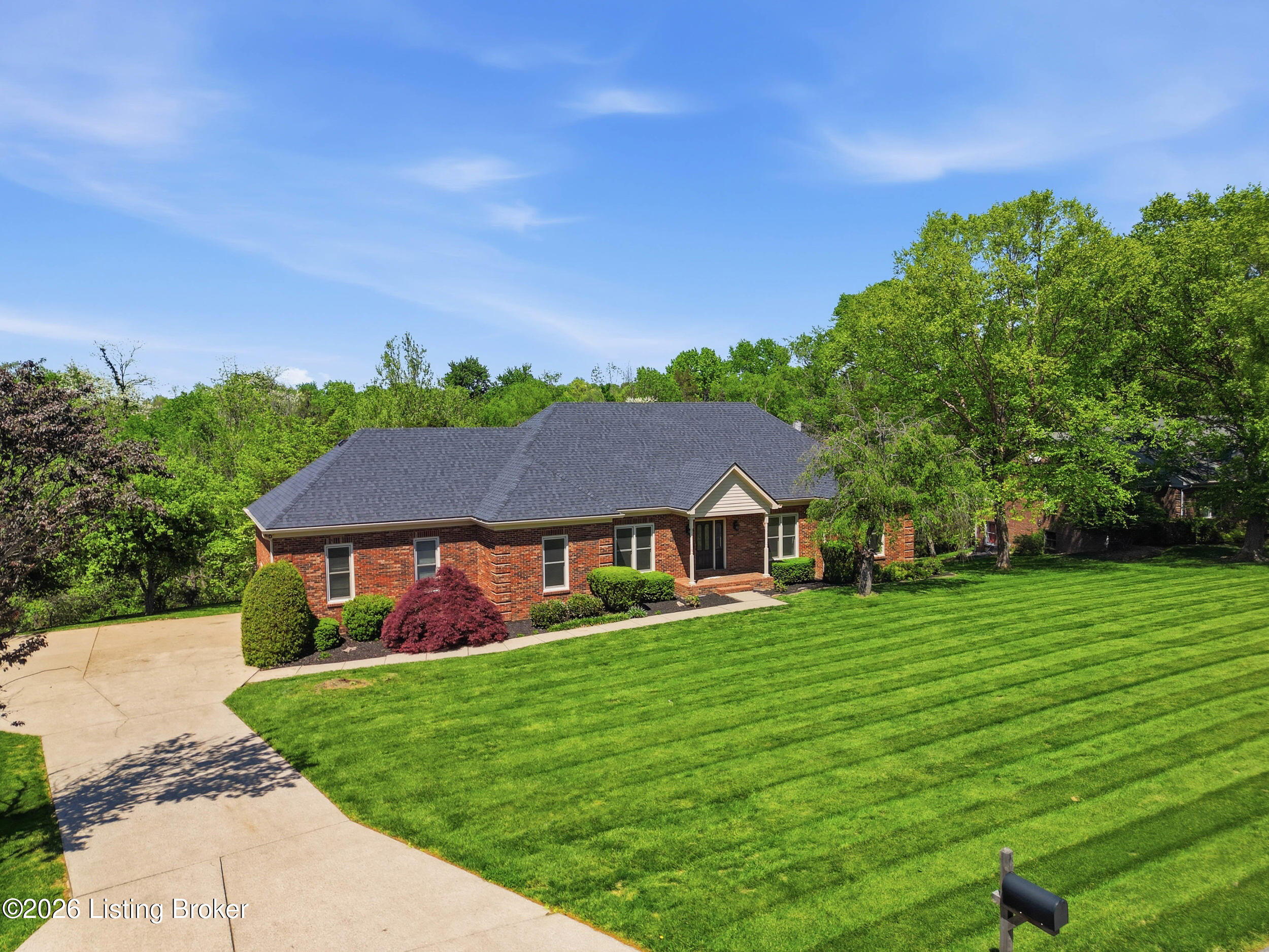 1507 Colonial Ct