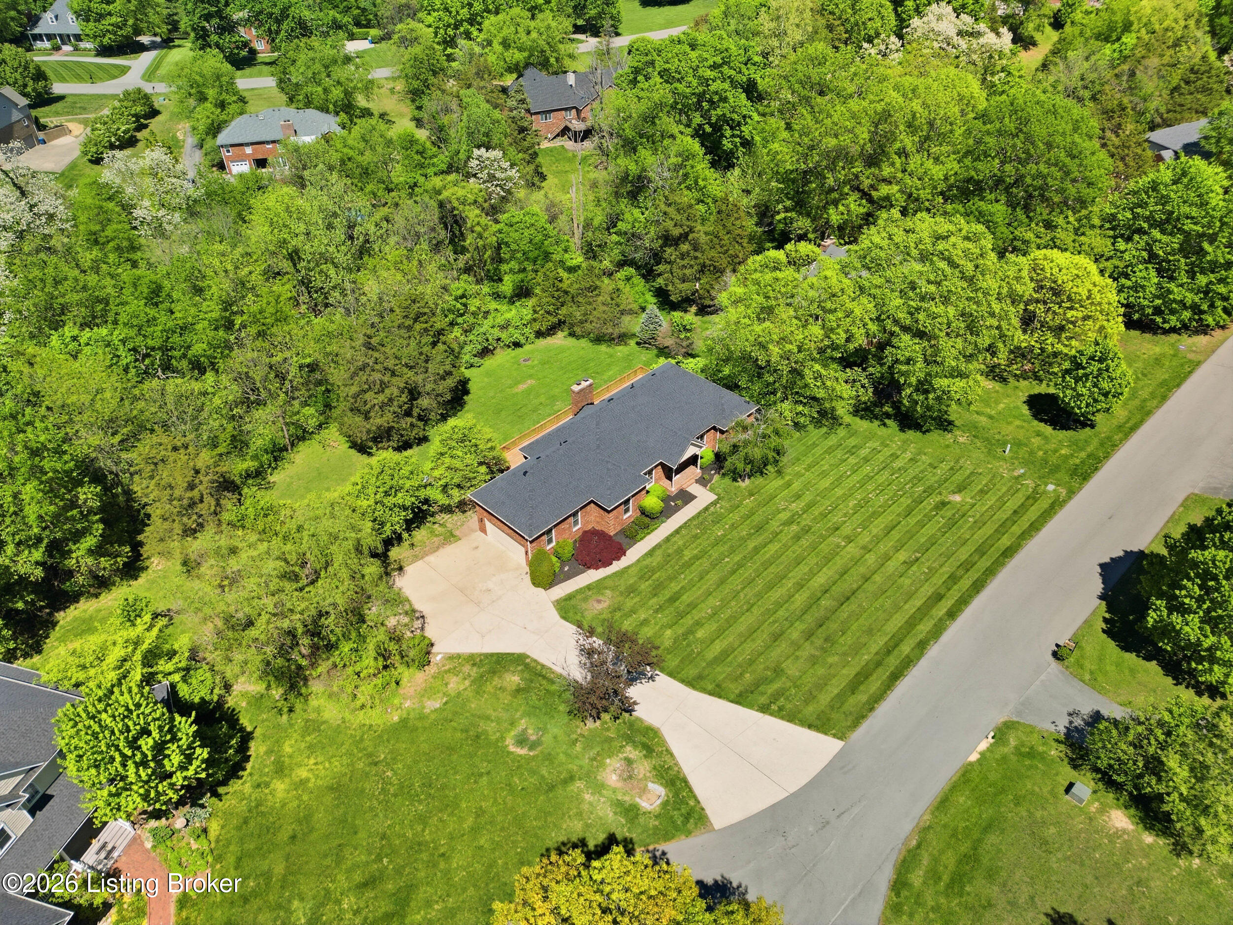 1507 Colonial Ct