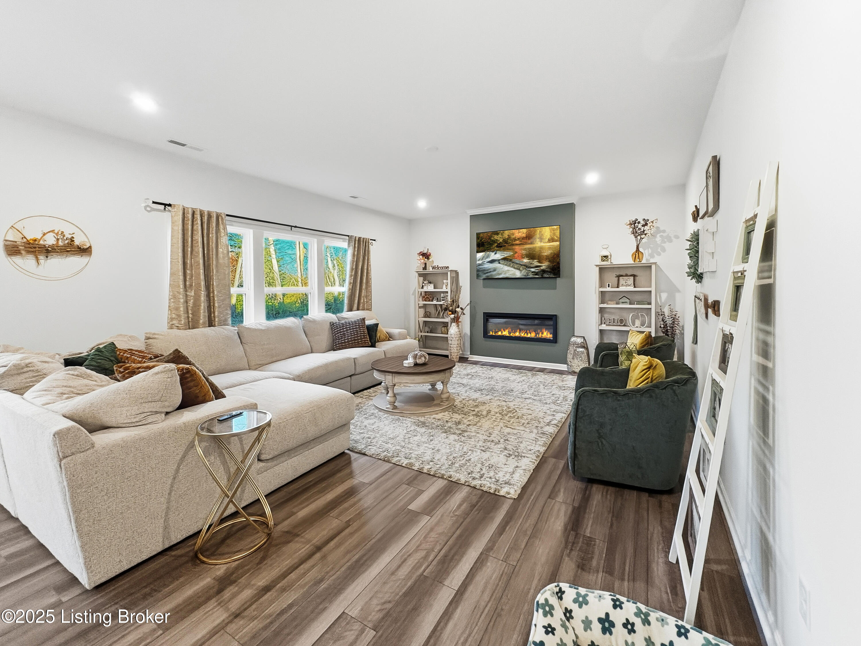 138 Sunflower Blvd