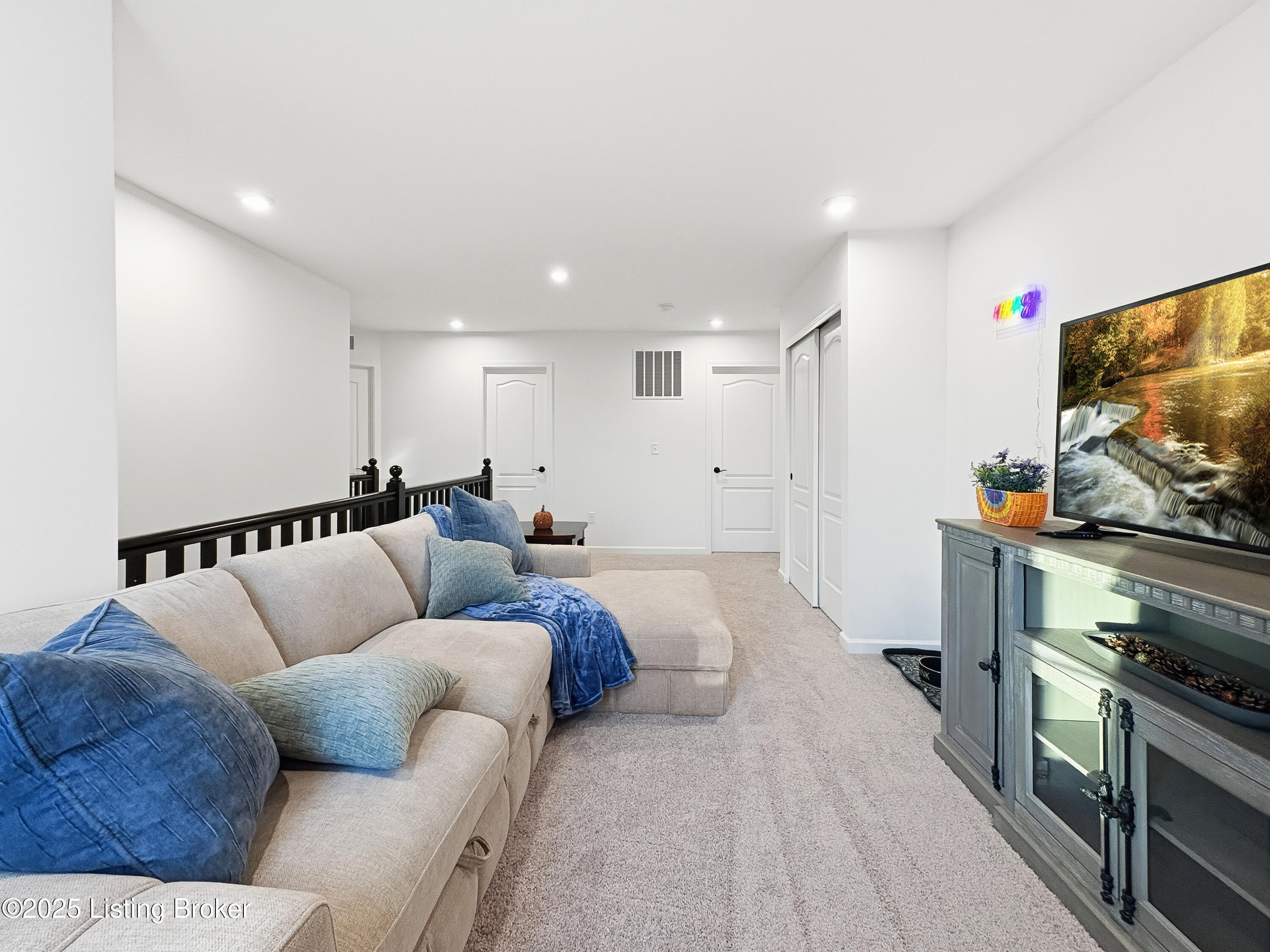 138 Sunflower Blvd