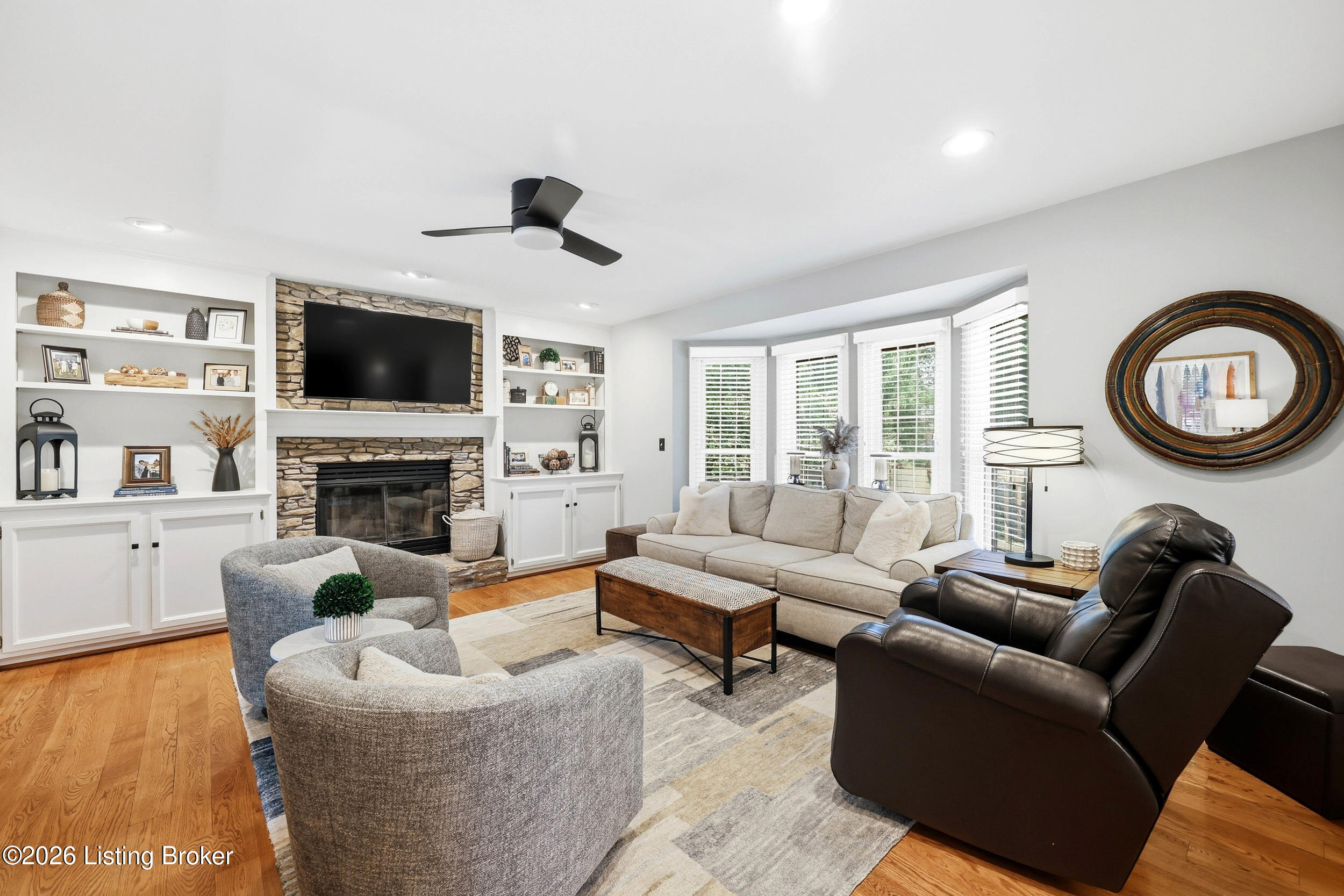 8207 Regency Woods Way