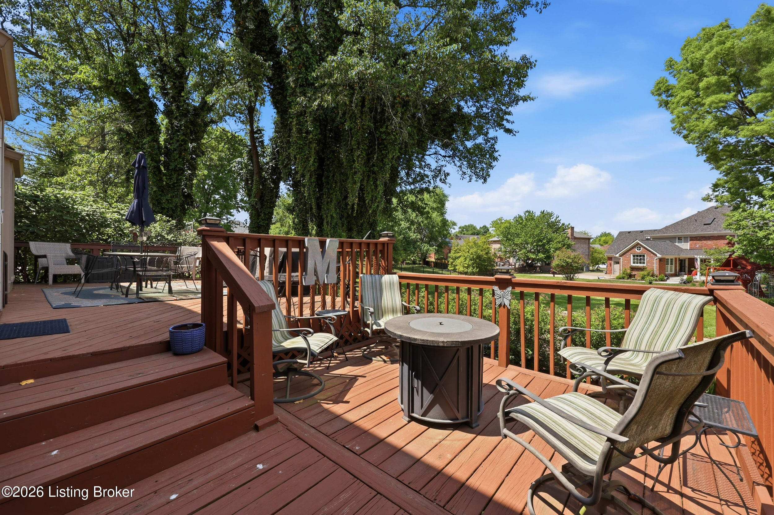 8207 Regency Woods Way