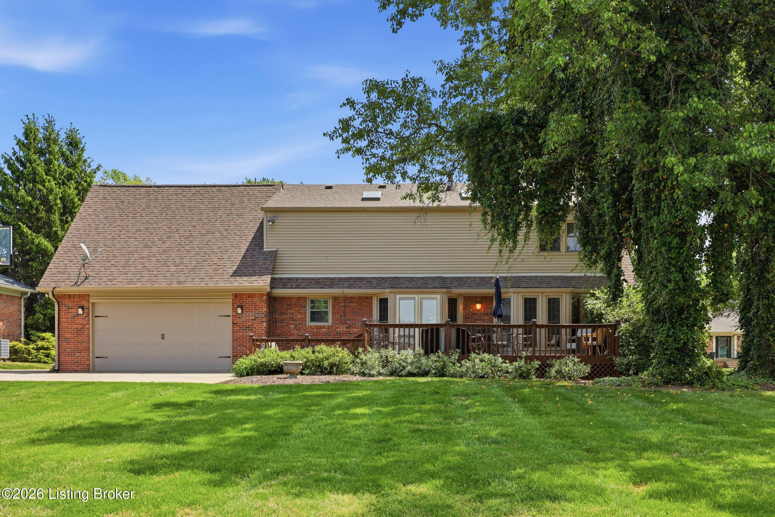 8207 Regency Woods Way