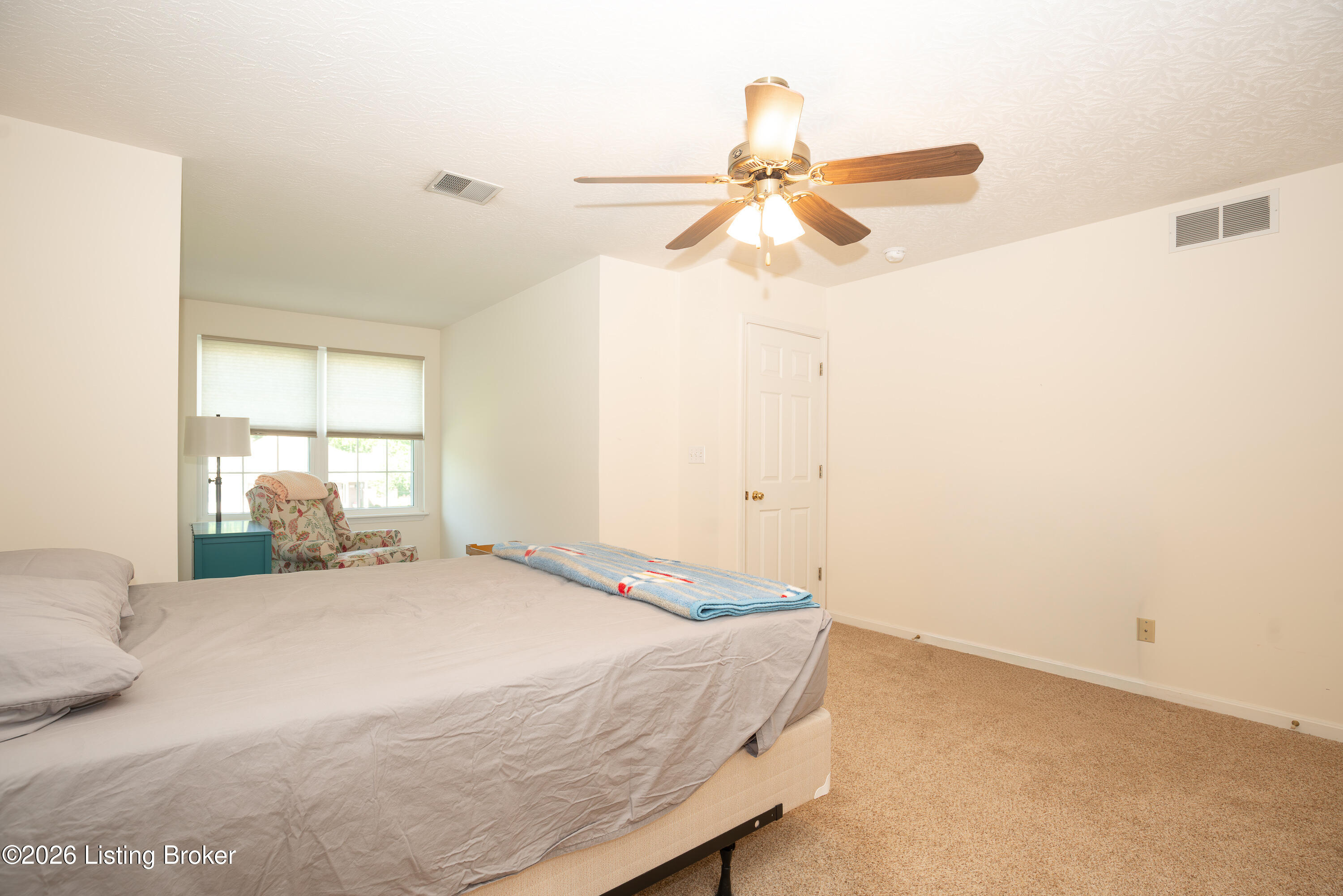 1410 Eagle Run Dr