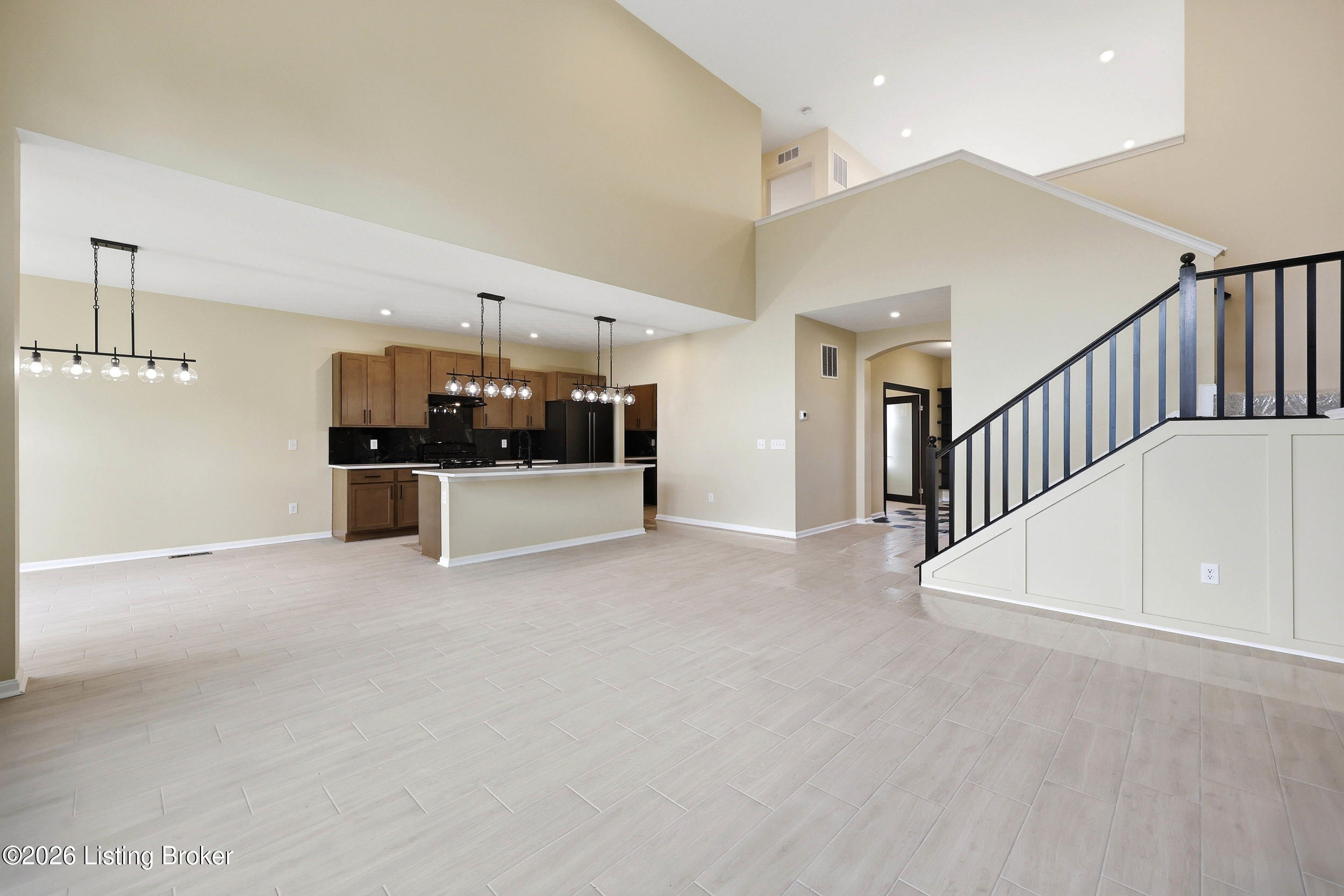 3516 Devonshire Dr
