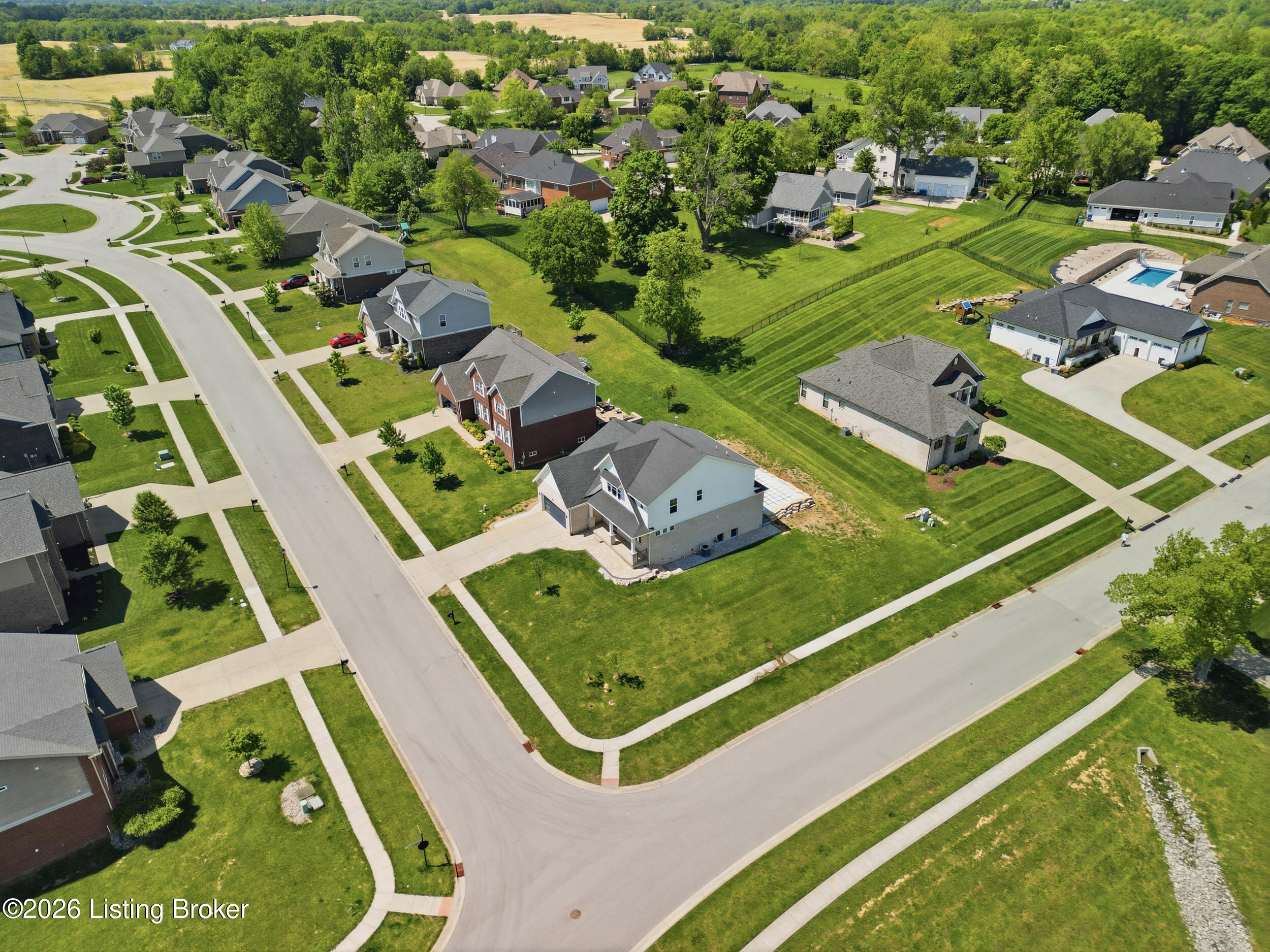 3516 Devonshire Dr