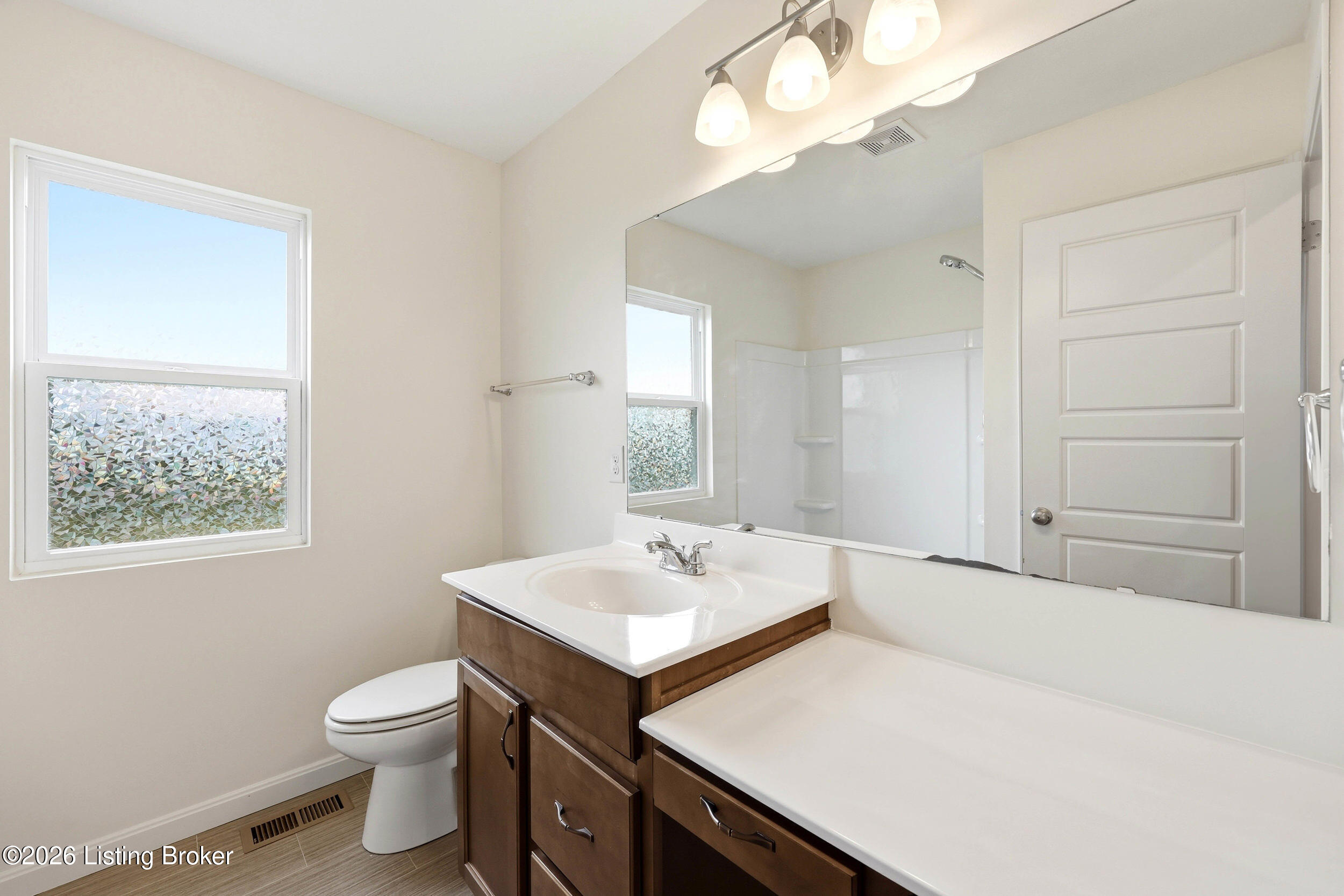 3516 Devonshire Dr